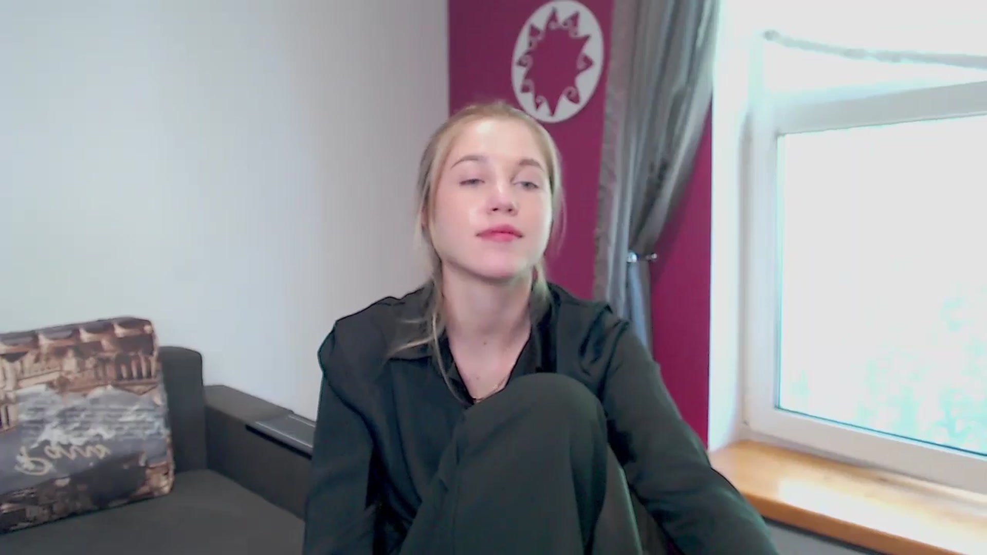 Gallery image thumbnail from Kate_Lewiss's myfreecams stream on, 05/07/2024, 10:44 image 17 of 20