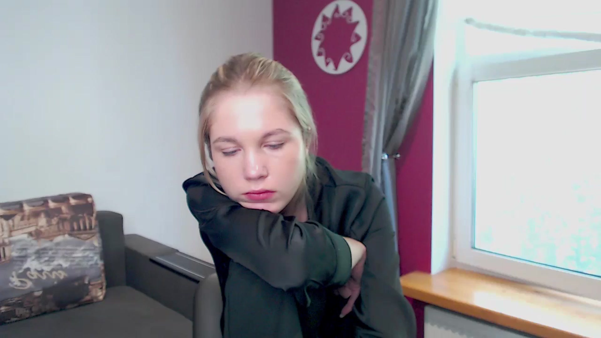 Gallery image thumbnail from Kate_Lewiss's myfreecams stream on, 05/07/2024, 10:44 image 15 of 20