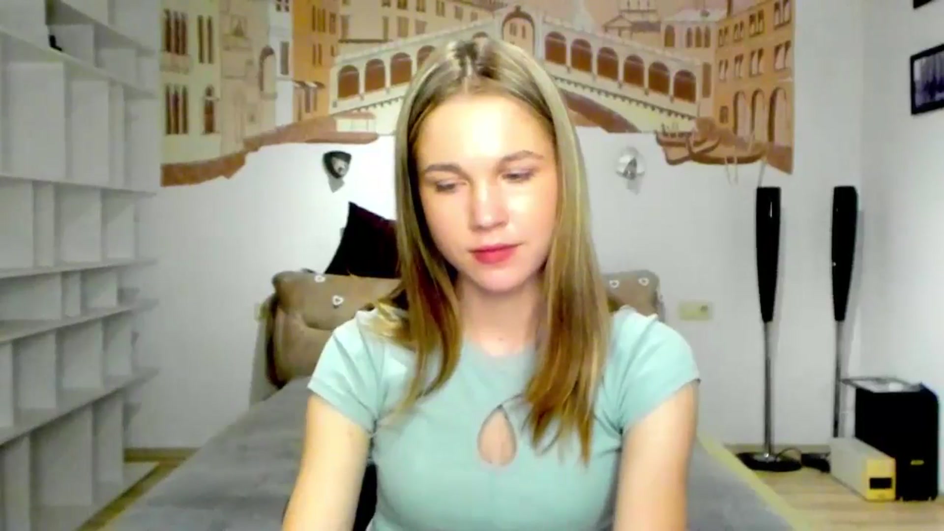 Gallery image thumbnail from Kate_Lewiss's myfreecams stream on, 05/08/2024, 09:28 image 6 of 20