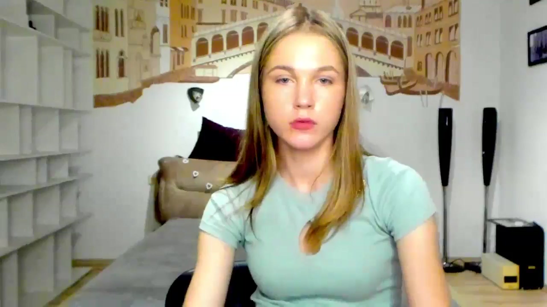 Gallery image thumbnail from Kate_Lewiss's myfreecams stream on, 05/08/2024, 09:28 image 14 of 20