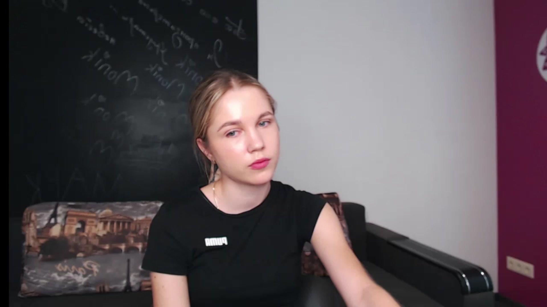Gallery image thumbnail from Kate_Lewiss's myfreecams stream on, 05/09/2024, 08:25 image 16 of 20