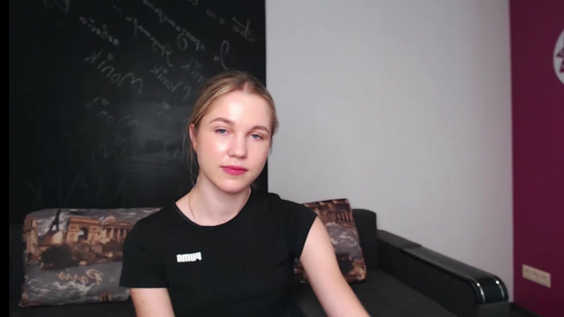 Gallery image thumbnail from Kate_Lewiss's myfreecams stream on, 05/09/2024, 08:25 image 18 of 20