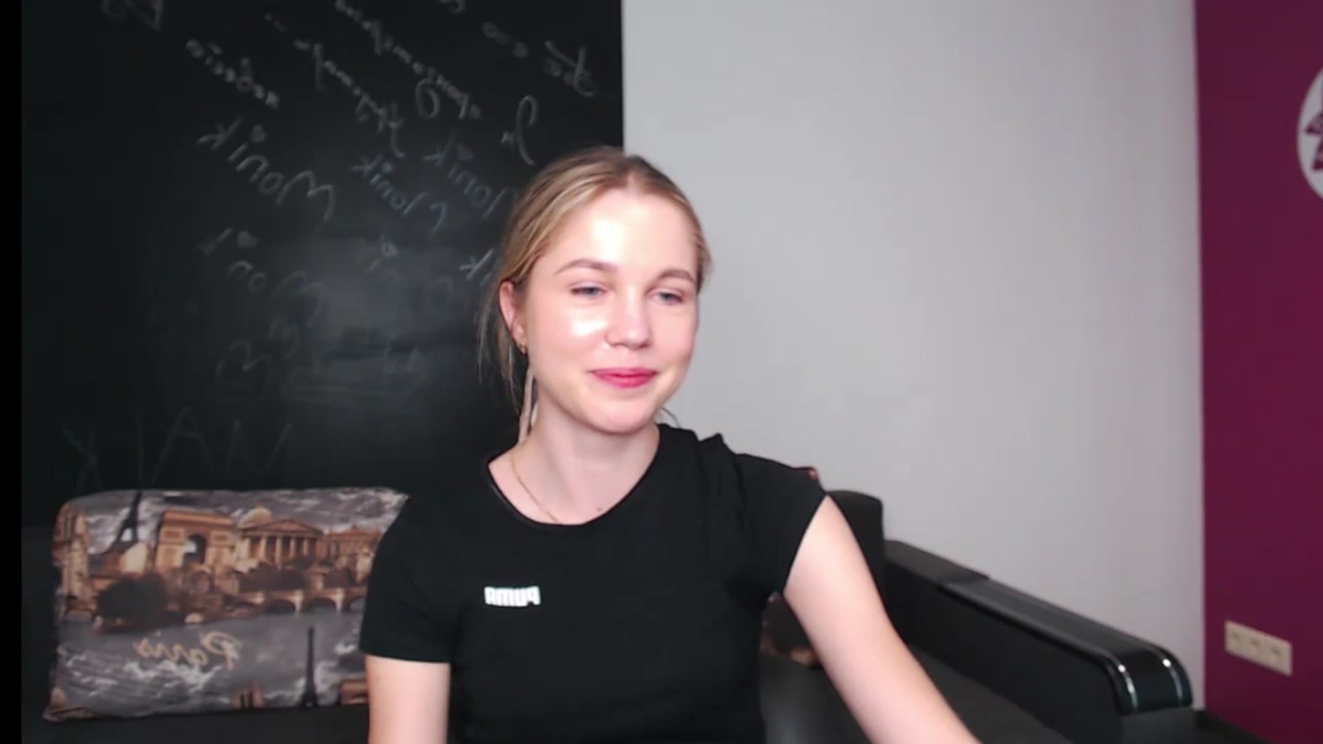 Gallery image thumbnail from Kate_Lewiss's myfreecams stream on, 05/09/2024, 09:22 image 8 of 20