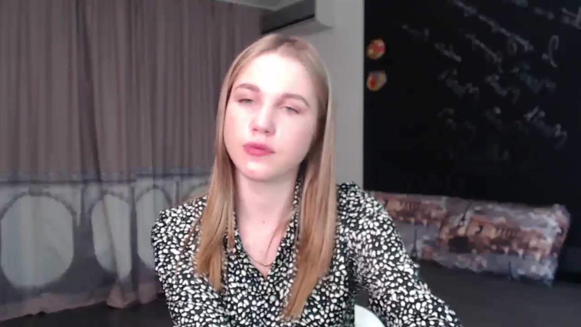 Gallery image thumbnail from Kate_Lewiss's myfreecams stream on, 05/12/2024, 10:00 image 14 of 20