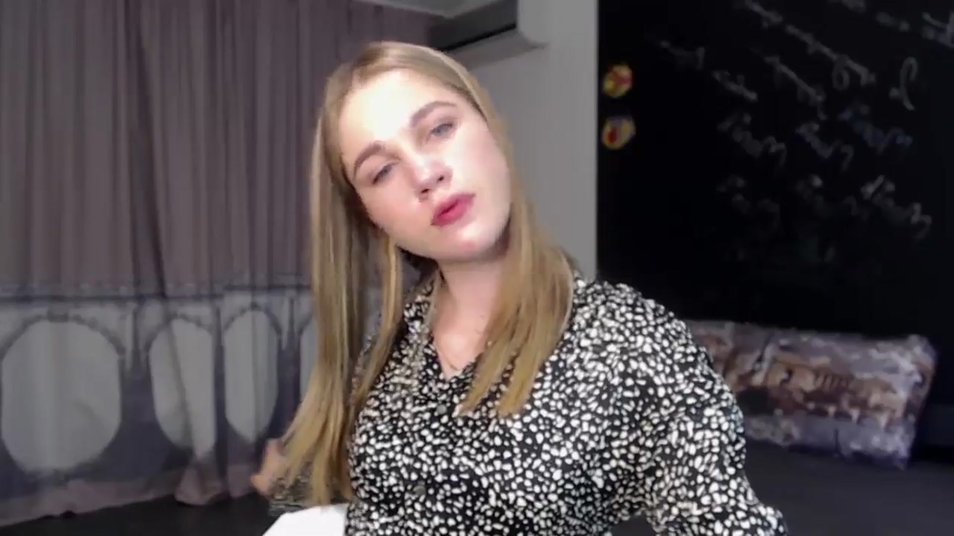 Gallery image thumbnail from Kate_Lewiss's myfreecams stream on, 05/12/2024, 10:00 image 16 of 20