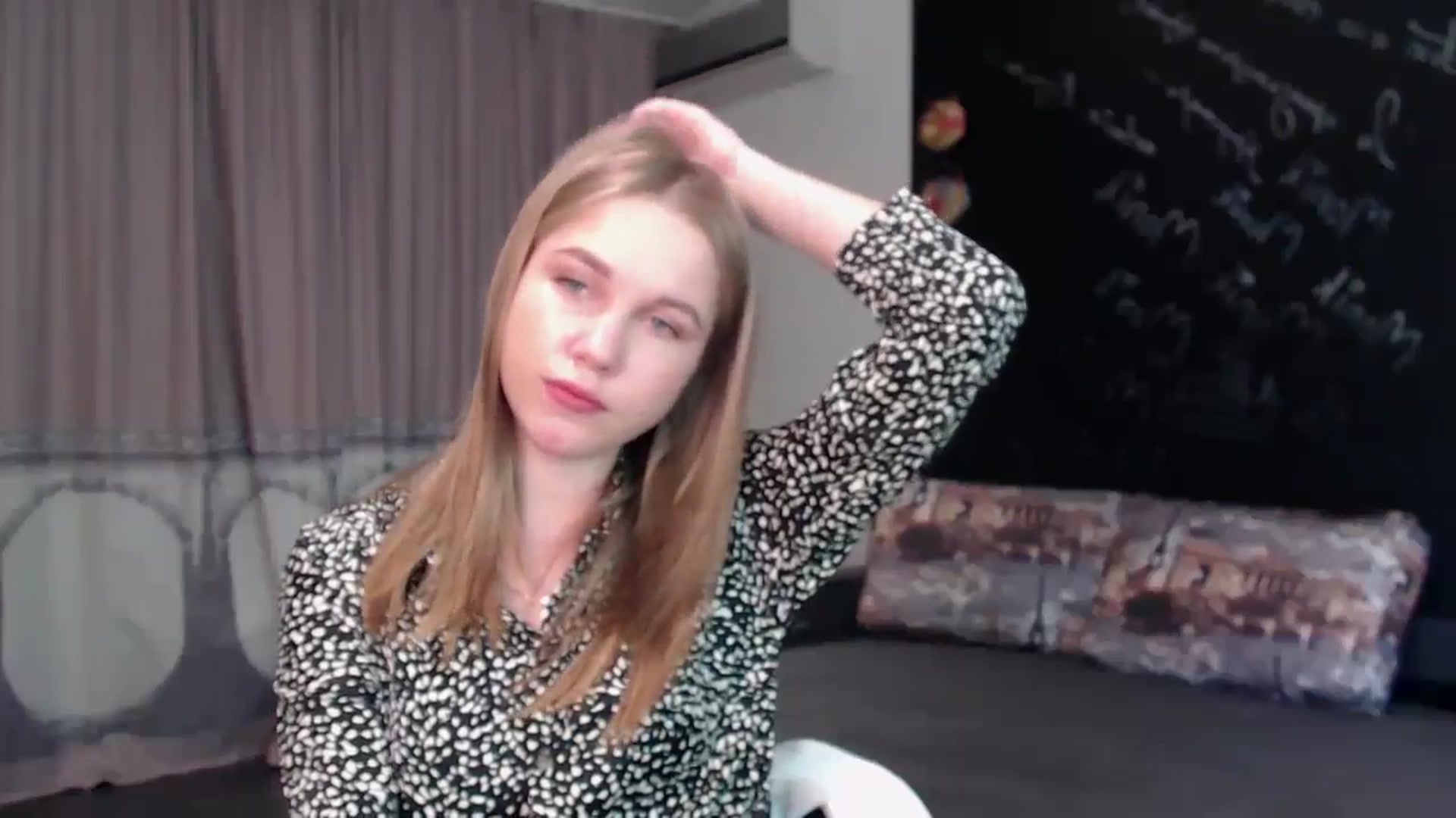 Gallery image thumbnail from Kate_Lewiss's myfreecams stream on, 05/12/2024, 10:00 image 19 of 20