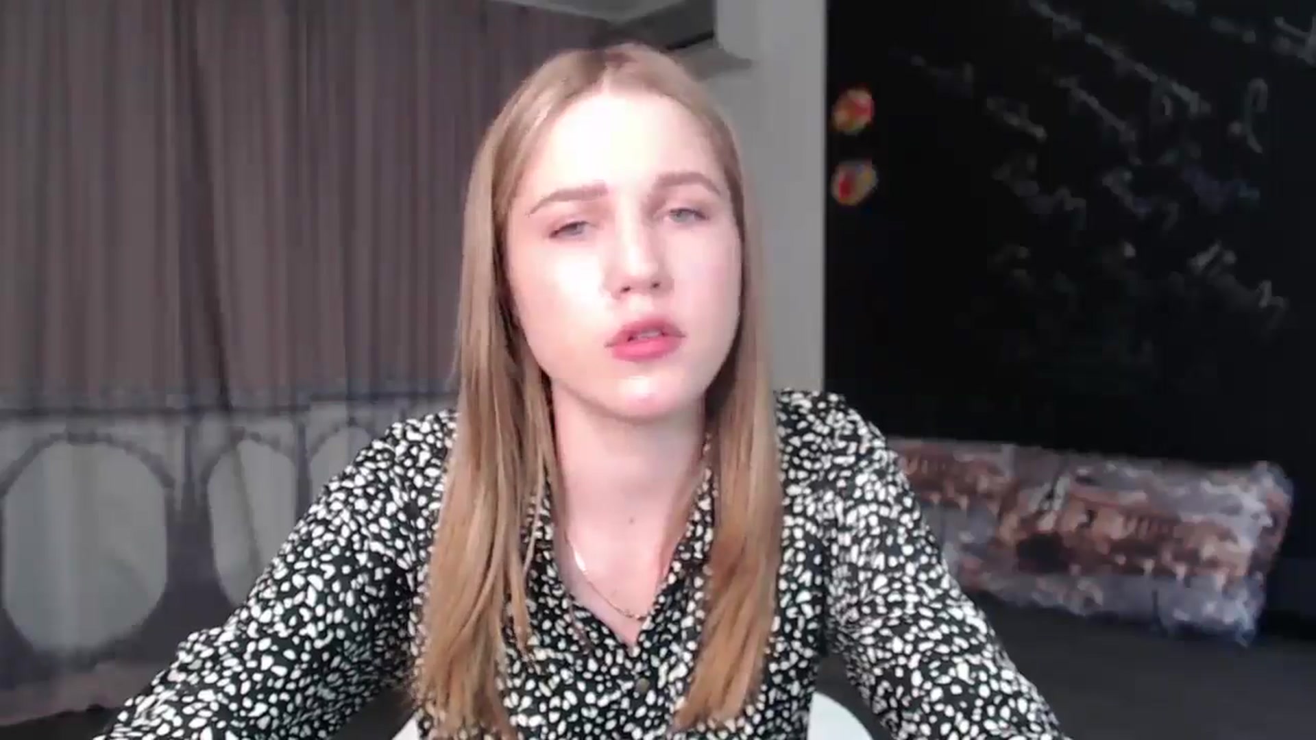 Gallery image thumbnail from Kate_Lewiss's myfreecams stream on, 05/12/2024, 10:00 image 8 of 20