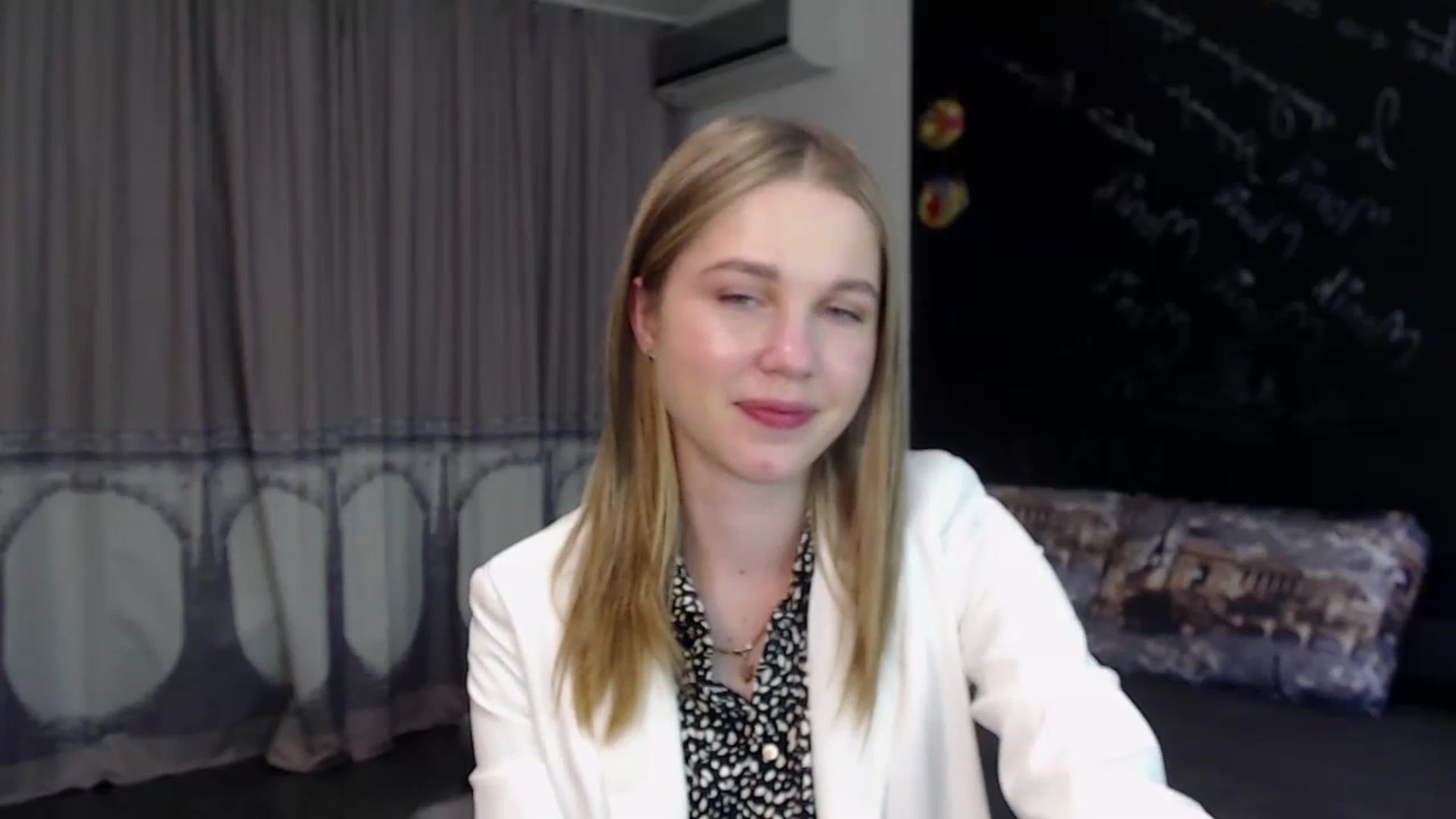 Gallery image thumbnail from Kate_Lewiss's myfreecams stream on, 05/12/2024, 11:00 image 2 of 20