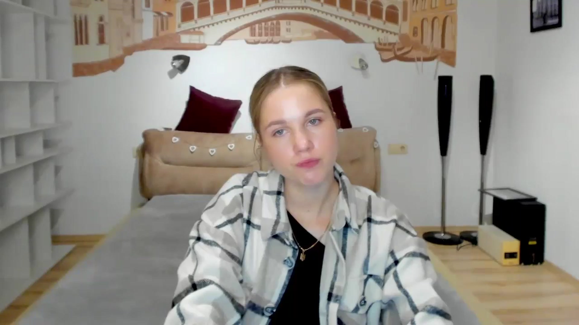 Gallery image thumbnail from Kate_Lewiss's myfreecams stream on, 05/13/2024, 08:49 image 15 of 20