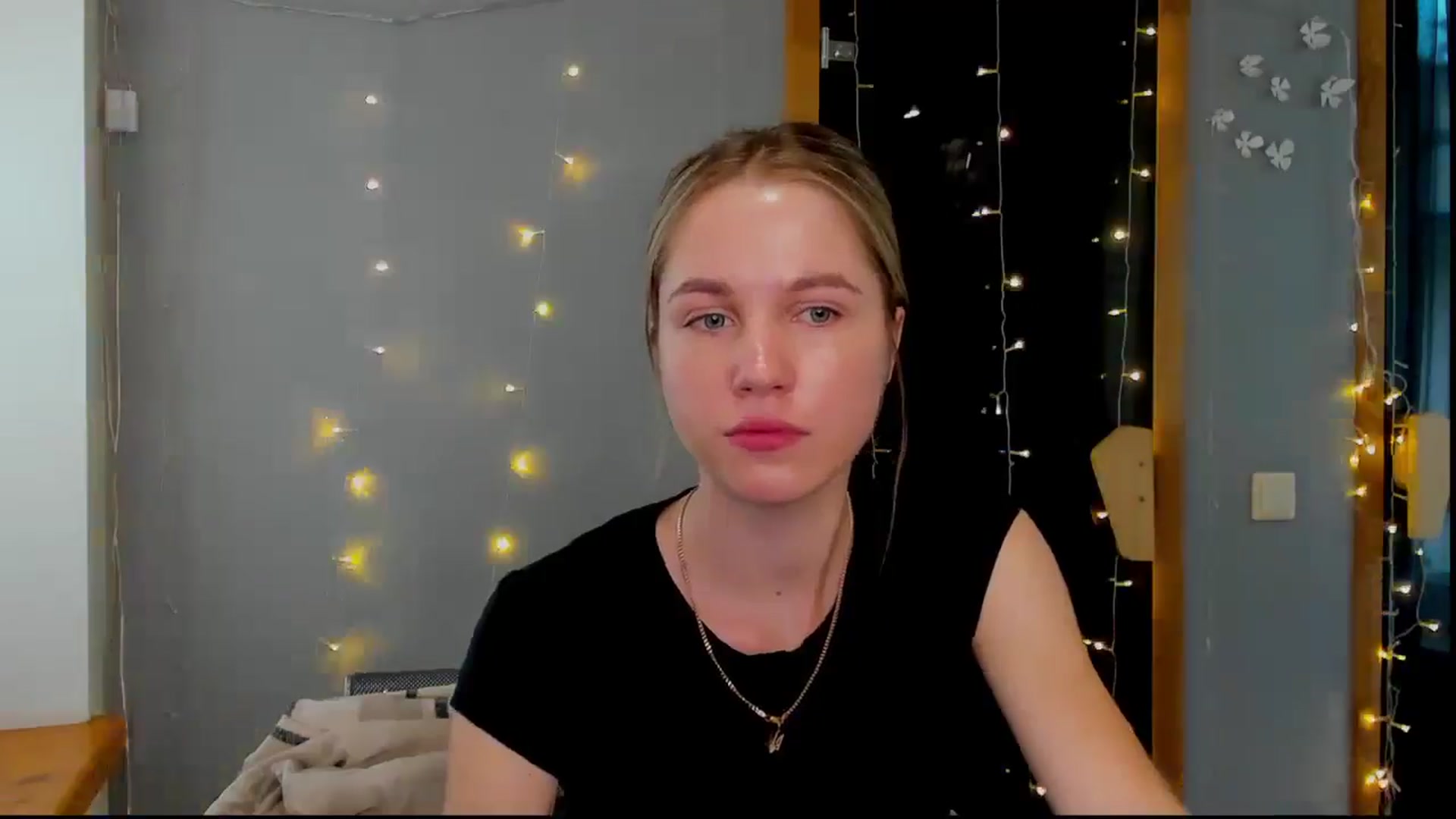 Gallery image thumbnail from Kate_Lewiss's myfreecams stream on, 05/14/2024, 10:54 image 18 of 20