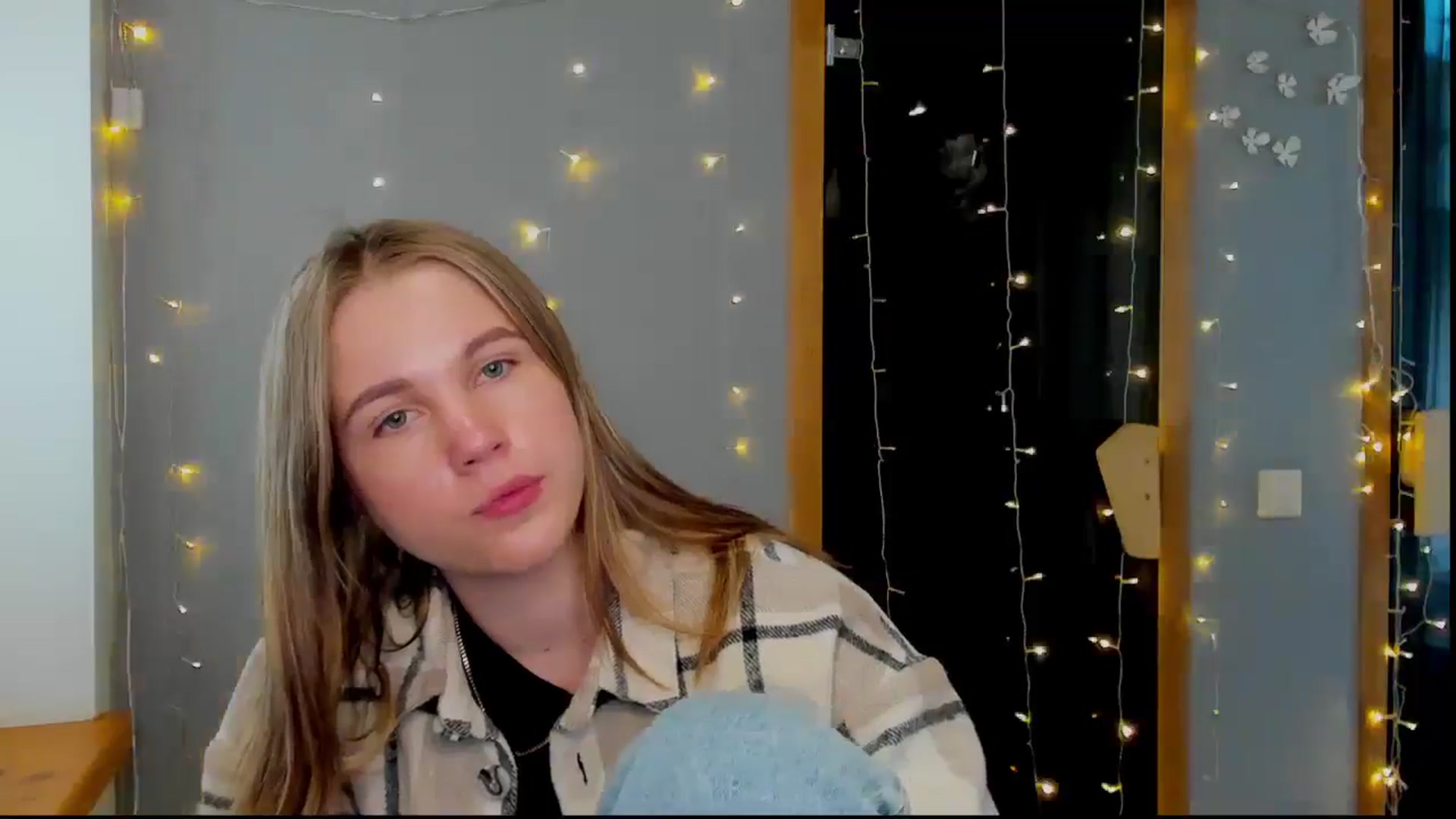 Gallery image thumbnail from Kate_Lewiss's myfreecams stream on, 05/14/2024, 10:54 image 6 of 20