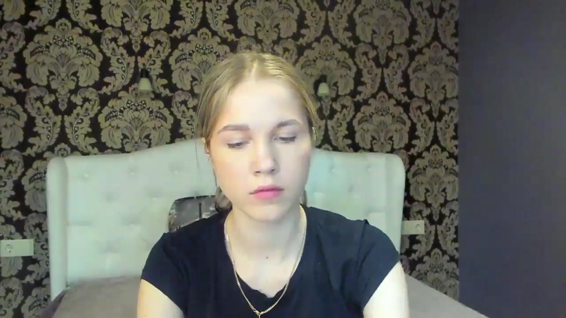 Gallery image thumbnail from Kate_Lewiss's myfreecams stream on, 05/15/2024, 07:07 image 6 of 20