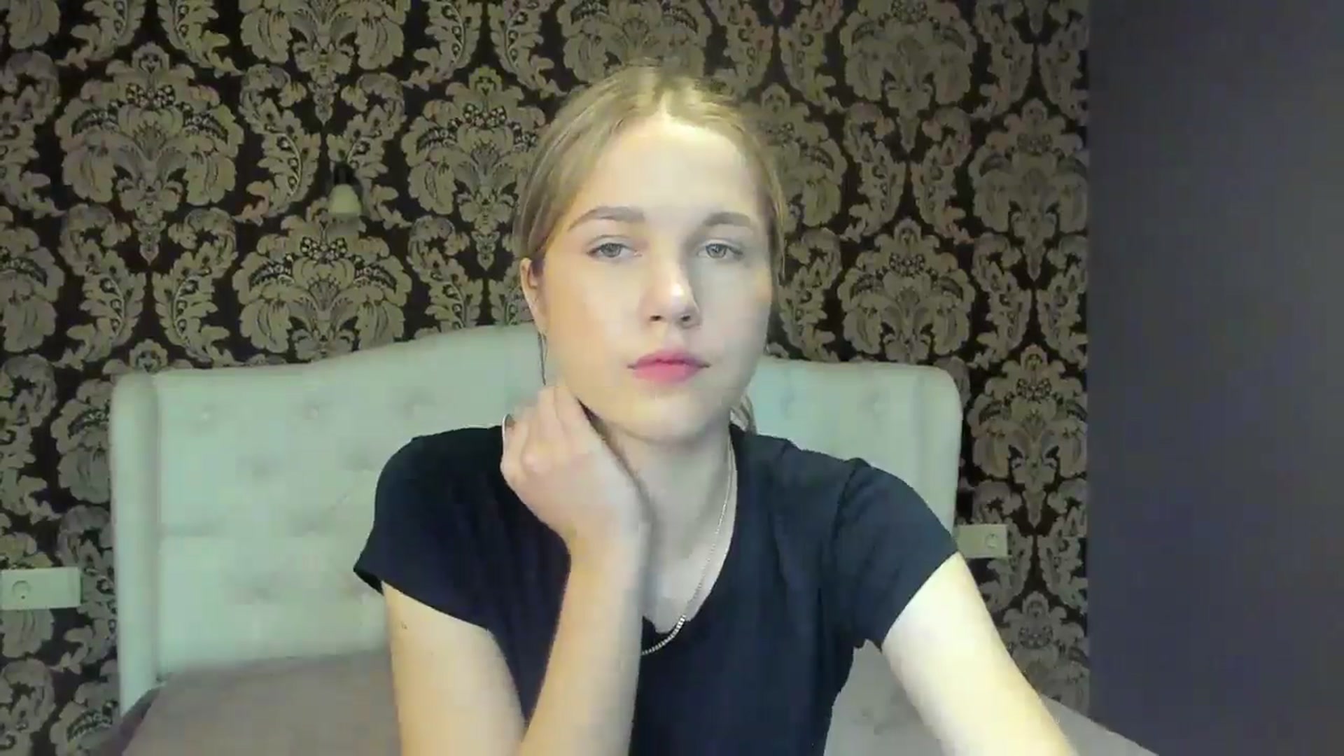 Gallery image thumbnail from Kate_Lewiss's myfreecams stream on, 05/15/2024, 07:07 image 9 of 20