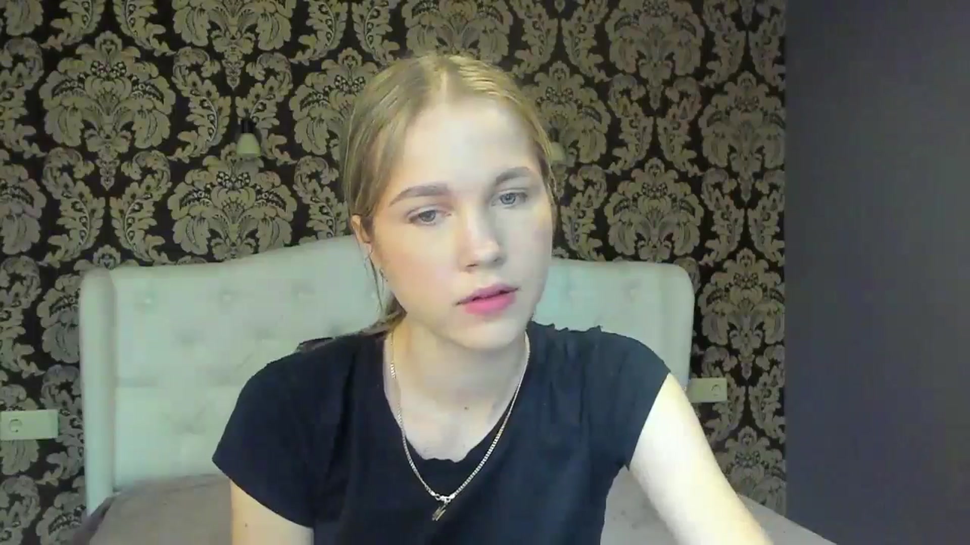 Gallery image thumbnail from Kate_Lewiss's myfreecams stream on, 05/15/2024, 07:07 image 13 of 20