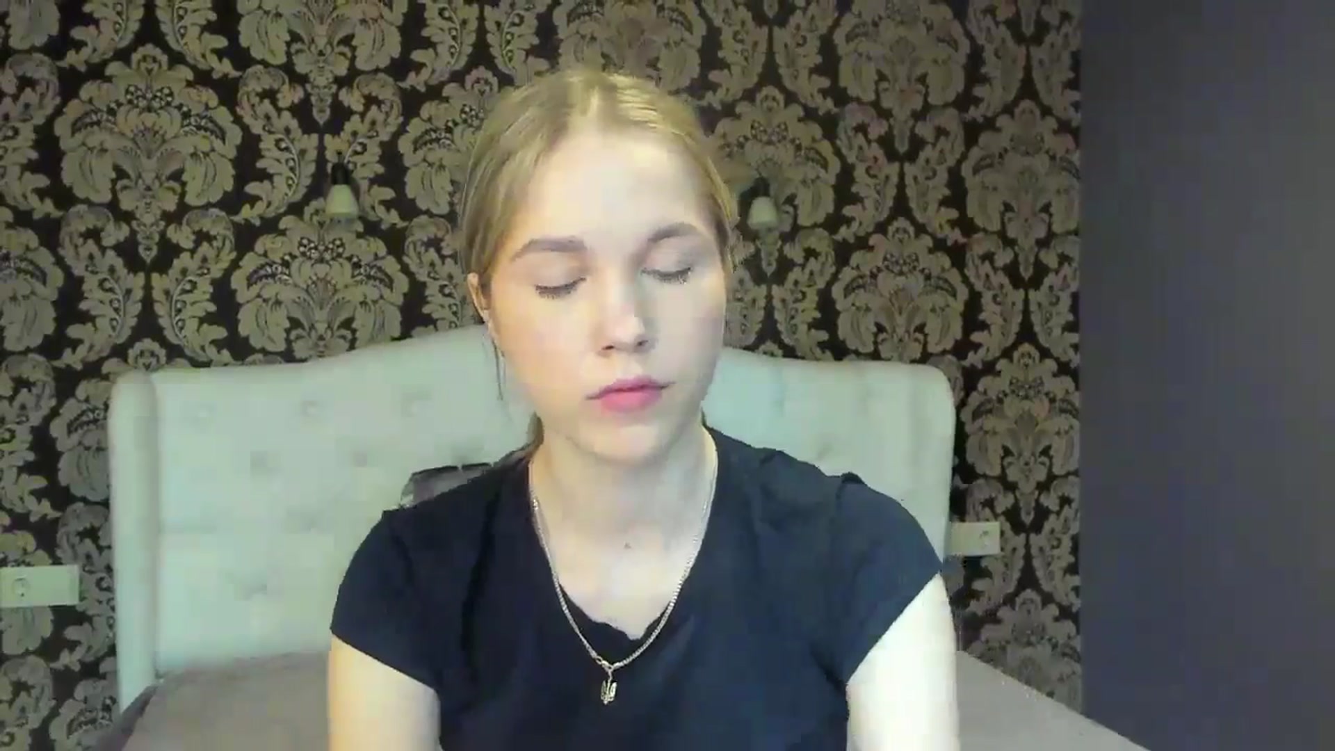 Gallery image thumbnail from Kate_Lewiss's myfreecams stream on, 05/15/2024, 07:07 image 12 of 20