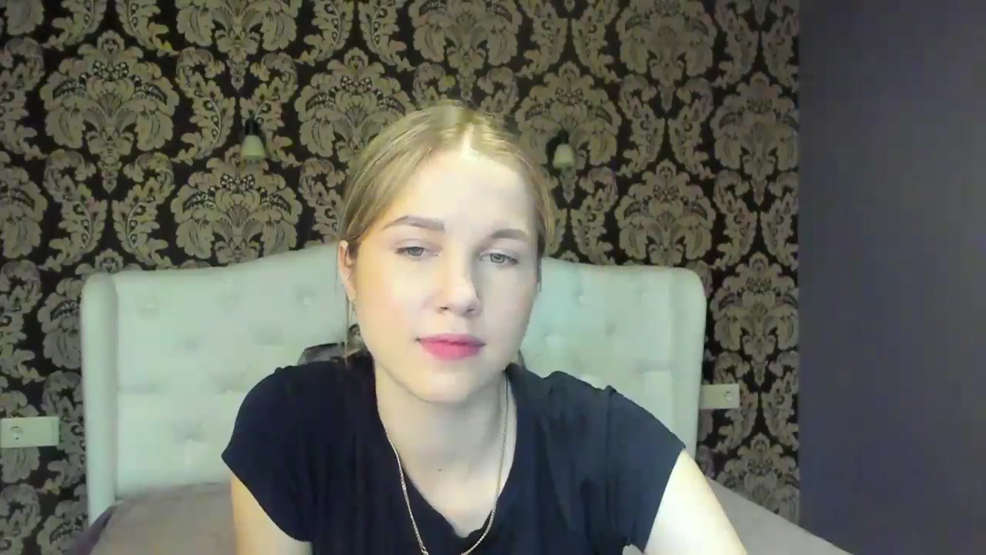 Gallery image thumbnail from Kate_Lewiss's myfreecams stream on, 05/15/2024, 07:07 image 5 of 20