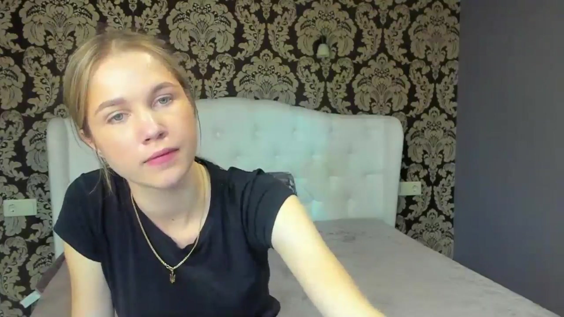 Gallery image thumbnail from Kate_Lewiss's myfreecams stream on, 05/15/2024, 09:10 image 9 of 20