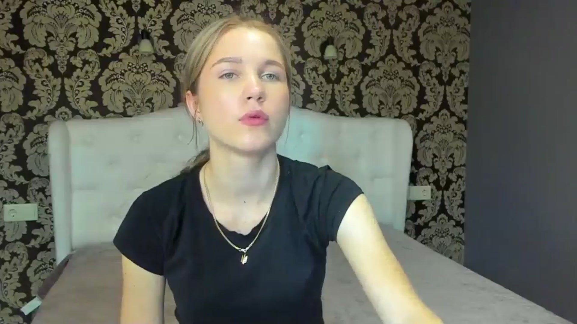 Gallery image thumbnail from Kate_Lewiss's myfreecams stream on, 05/15/2024, 09:10 image 6 of 20