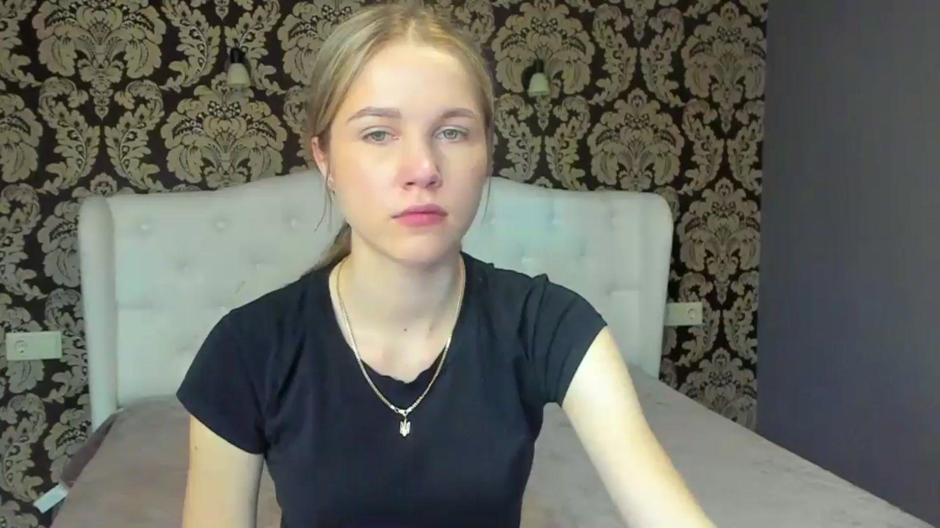 Gallery image thumbnail from Kate_Lewiss's myfreecams stream on, 05/15/2024, 09:10 image 7 of 20