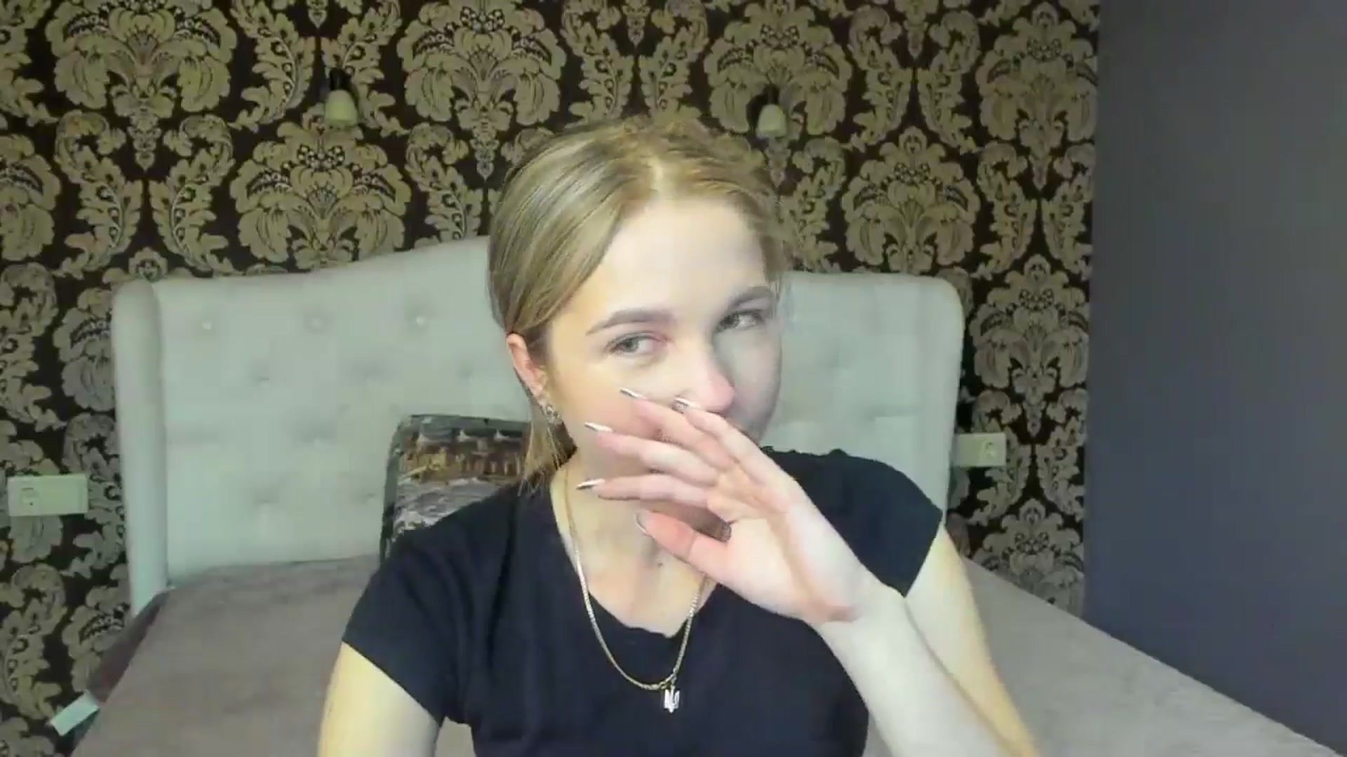 Gallery image thumbnail from Kate_Lewiss's myfreecams stream on, 05/15/2024, 10:05 image 14 of 20