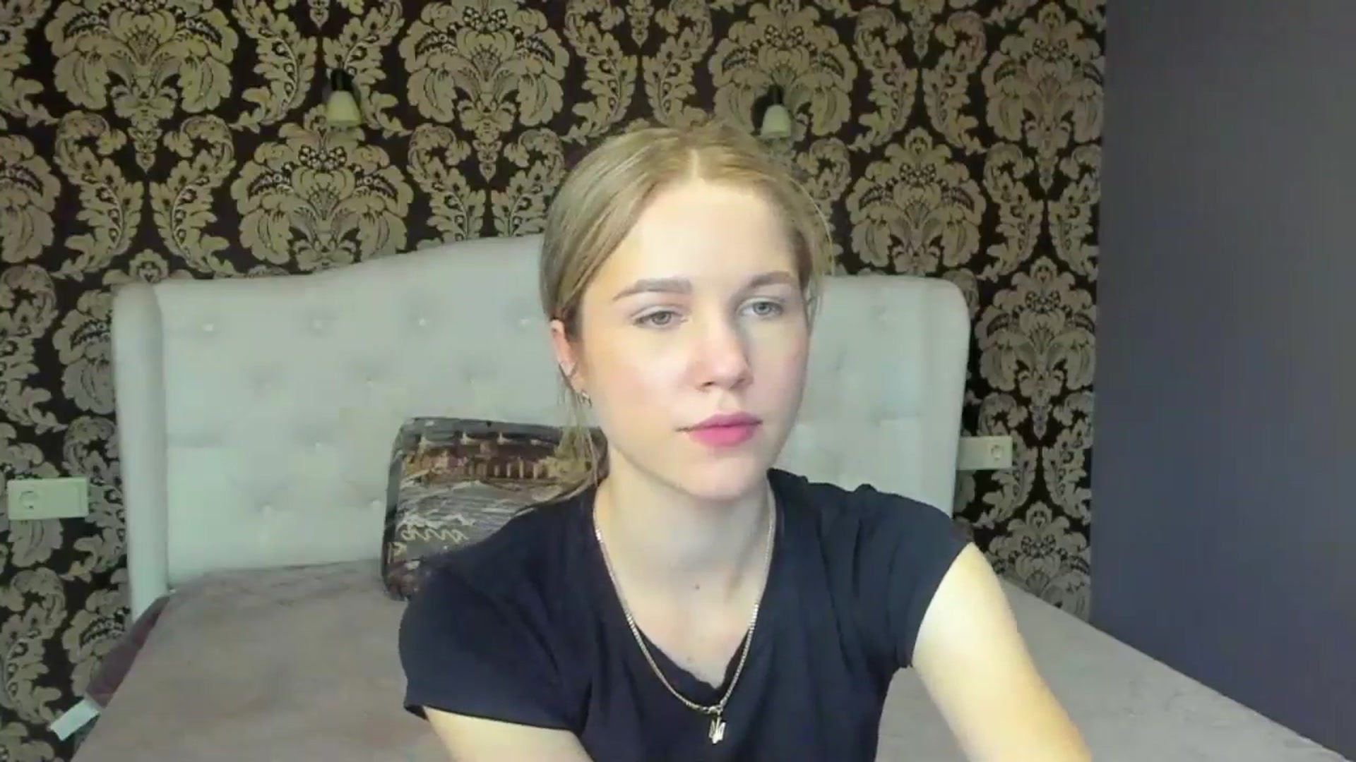 Gallery image thumbnail from Kate_Lewiss's myfreecams stream on, 05/15/2024, 10:05 image 15 of 20