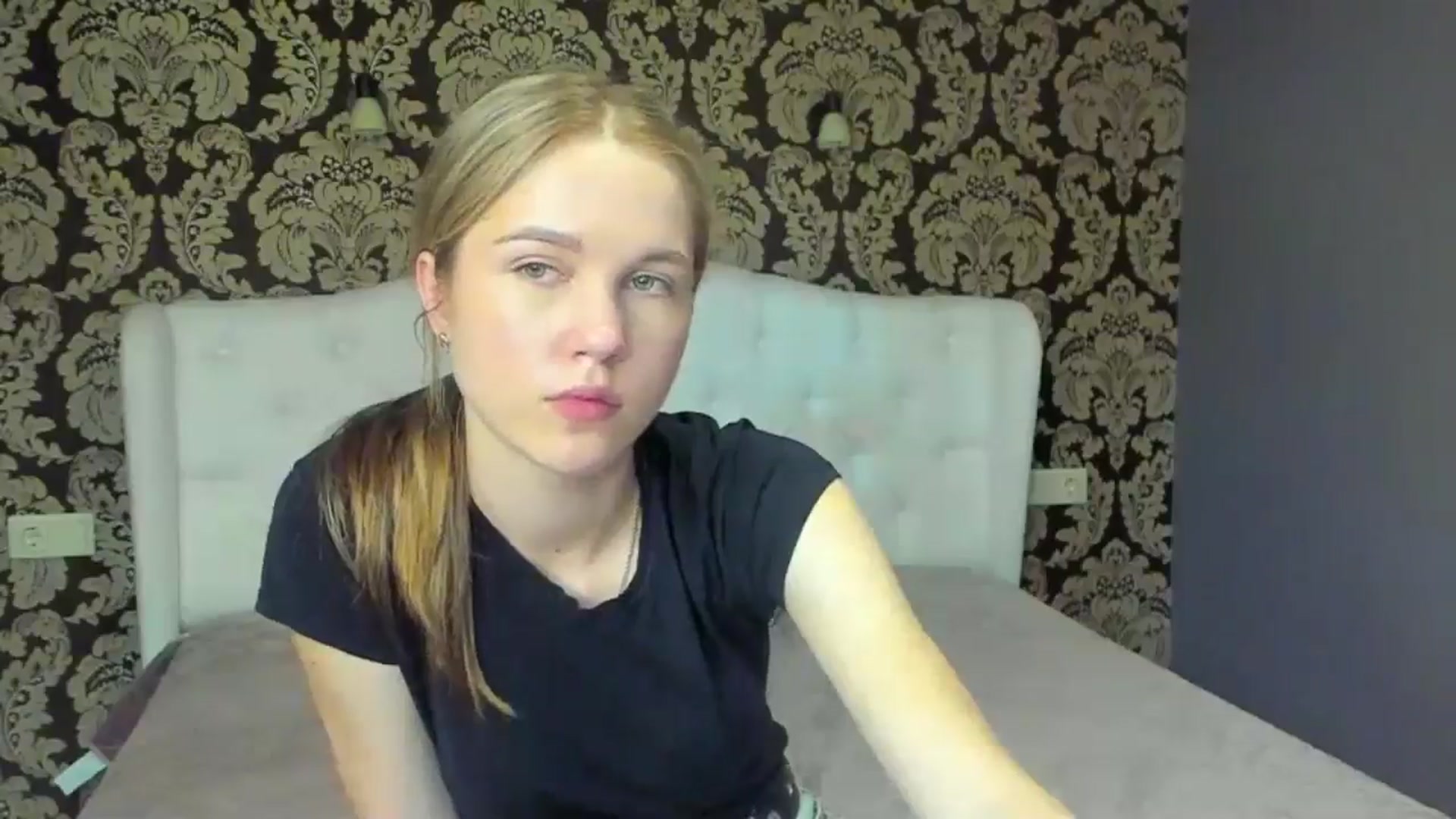 Gallery image thumbnail from Kate_Lewiss's myfreecams stream on, 05/15/2024, 11:02 image 7 of 20