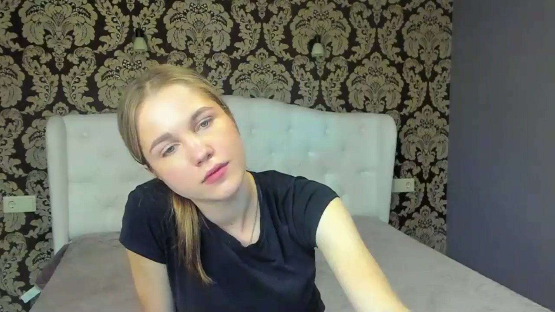 Gallery image thumbnail from Kate_Lewiss's myfreecams stream on, 05/15/2024, 11:02 image 5 of 20