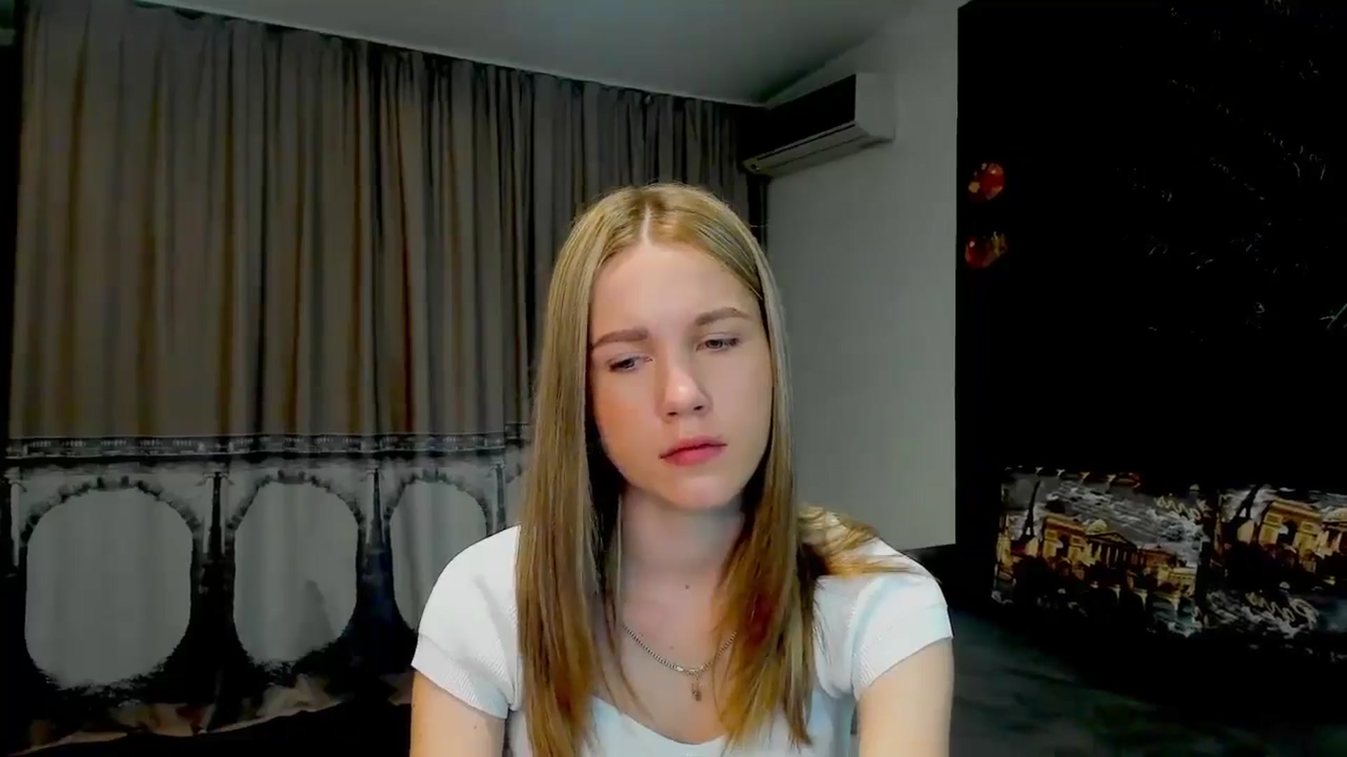 Gallery image thumbnail from Kate_Lewiss's myfreecams stream on, 05/16/2024, 07:07 image 15 of 20