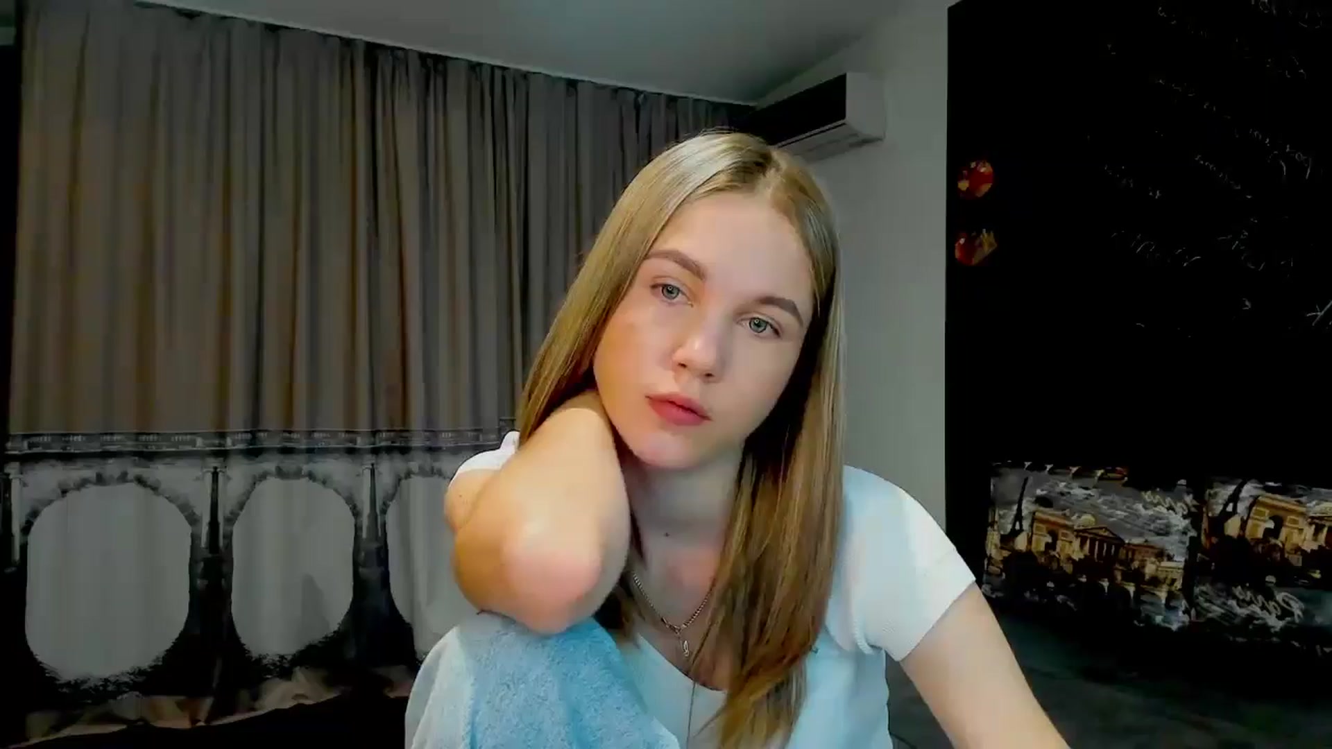 Gallery image thumbnail from Kate_Lewiss's myfreecams stream on, 05/16/2024, 07:32 image 1 of 20