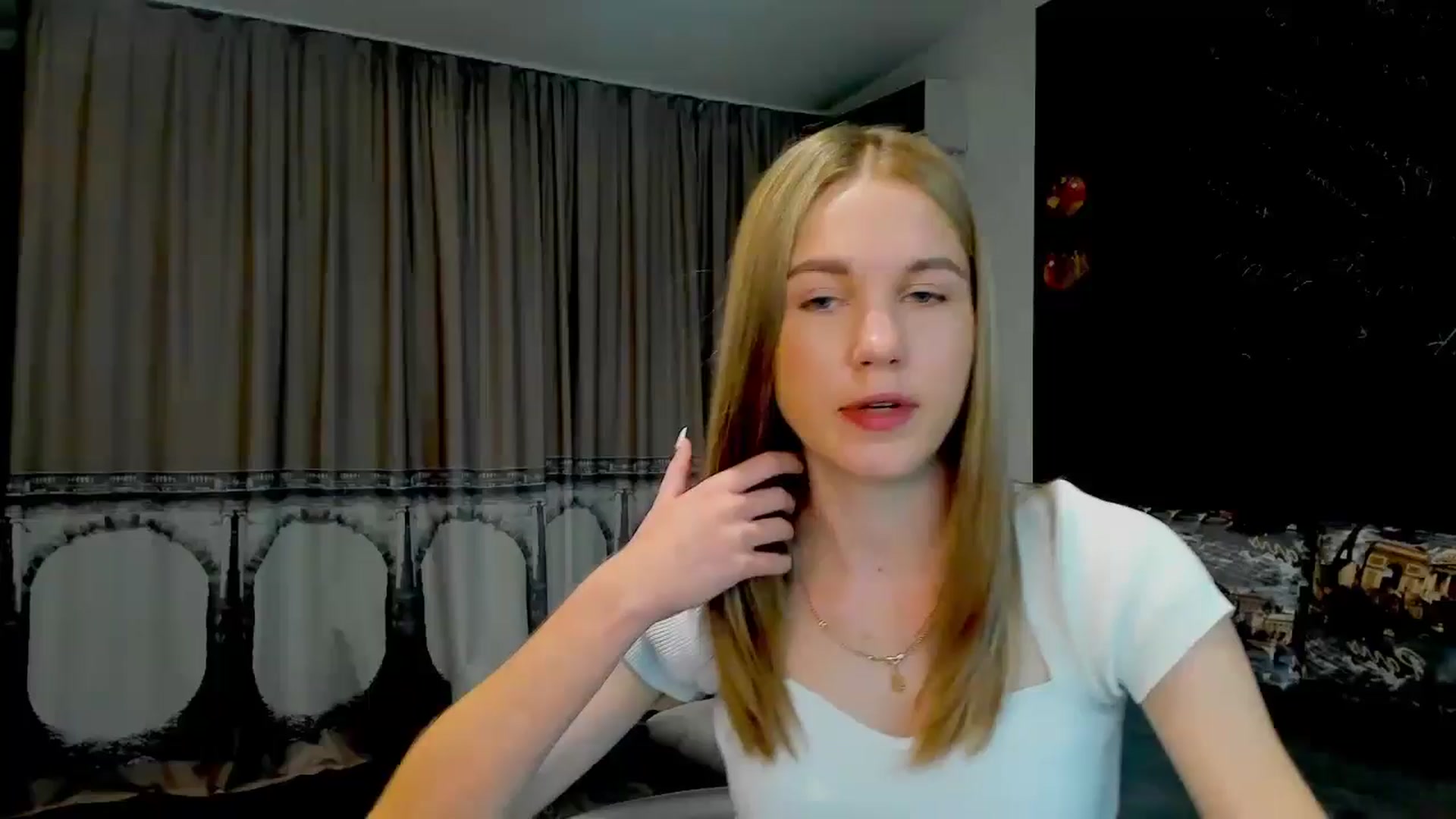 Gallery image thumbnail from Kate_Lewiss's myfreecams stream on, 05/16/2024, 07:32 image 12 of 20