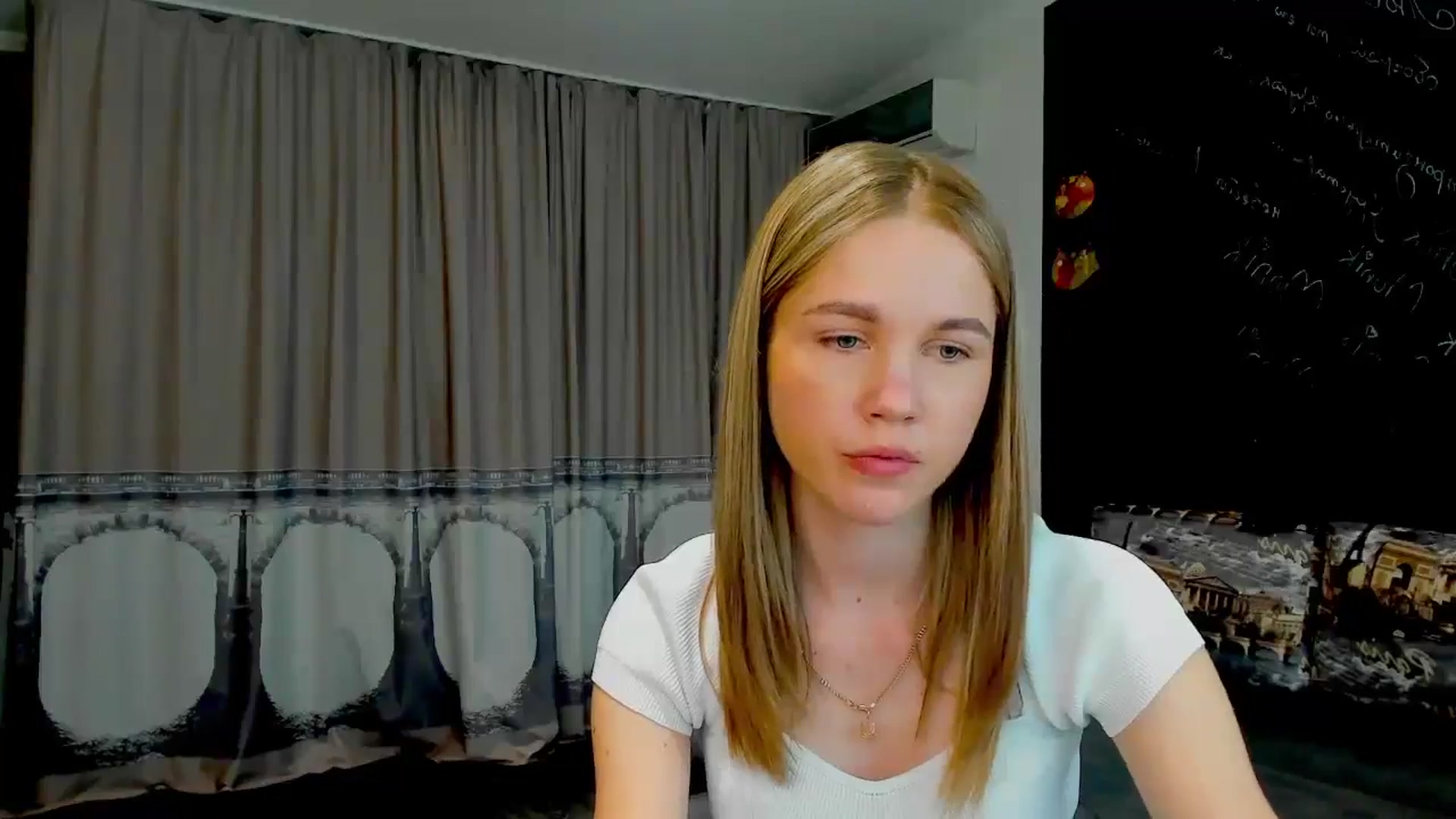 Gallery image thumbnail from Kate_Lewiss's myfreecams stream on, 05/16/2024, 08:43 image 12 of 20