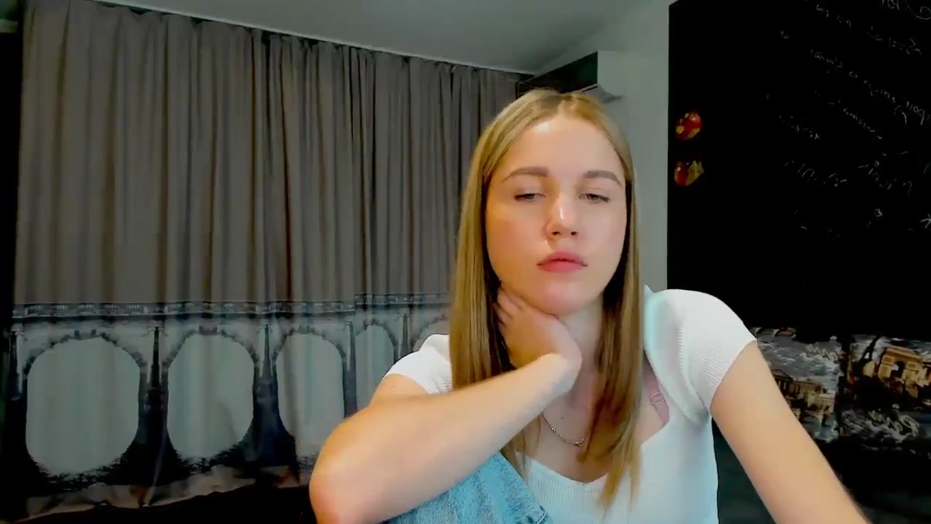 Gallery image thumbnail from Kate_Lewiss's myfreecams stream on, 05/16/2024, 08:43 image 6 of 20