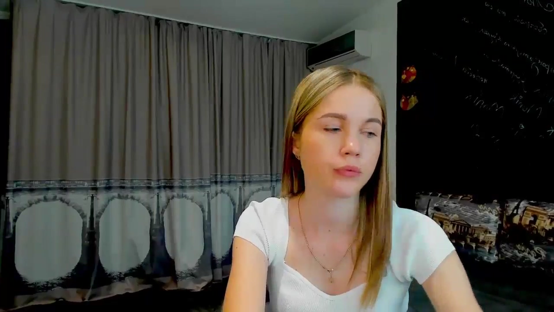 Gallery image thumbnail from Kate_Lewiss's myfreecams stream on, 05/16/2024, 08:43 image 13 of 20