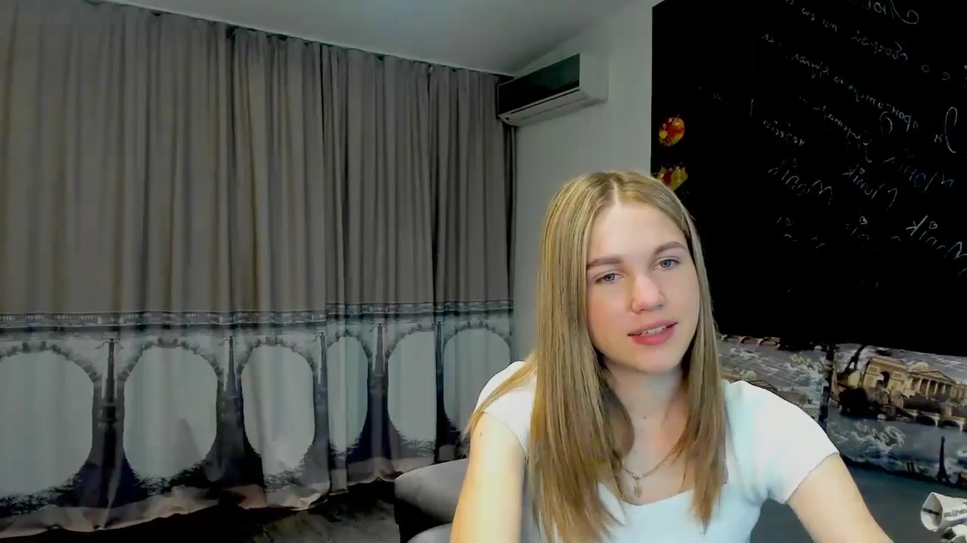 Gallery image thumbnail from Kate_Lewiss's myfreecams stream on, 05/16/2024, 10:14 image 16 of 20