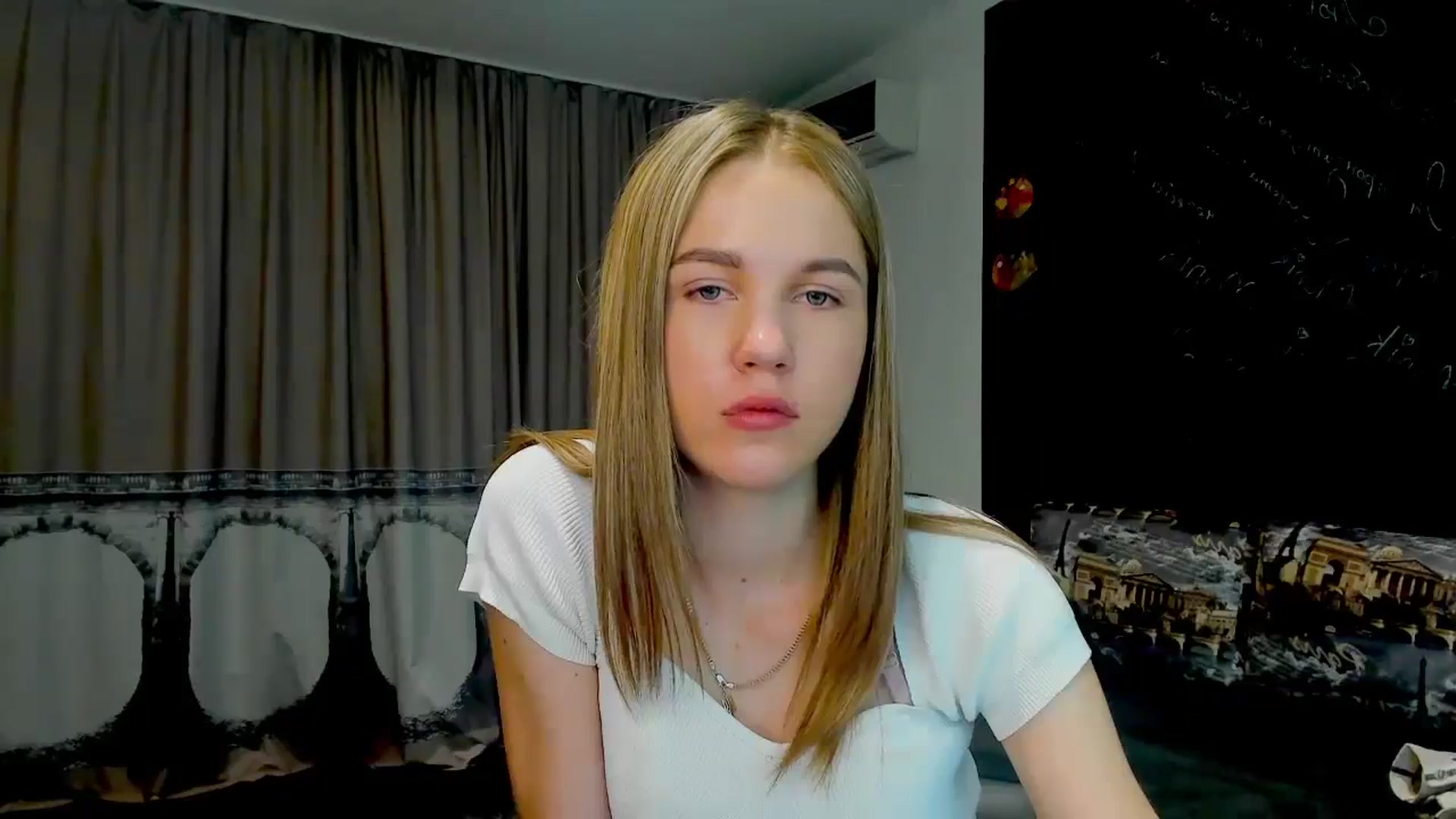 Gallery image thumbnail from Kate_Lewiss's myfreecams stream on, 05/16/2024, 10:14 image 10 of 20