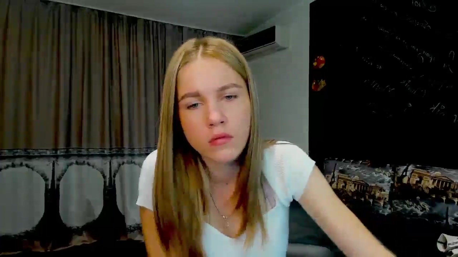 Gallery image thumbnail from Kate_Lewiss's myfreecams stream on, 05/16/2024, 10:14 image 9 of 20