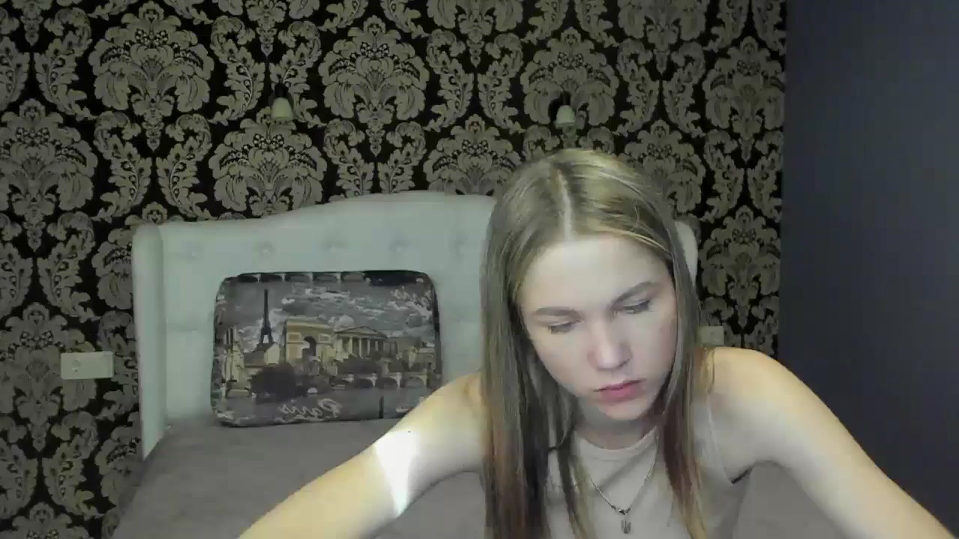 Gallery image thumbnail from Kate_Lewiss's myfreecams stream on, 05/19/2024, 07:30 image 2 of 20