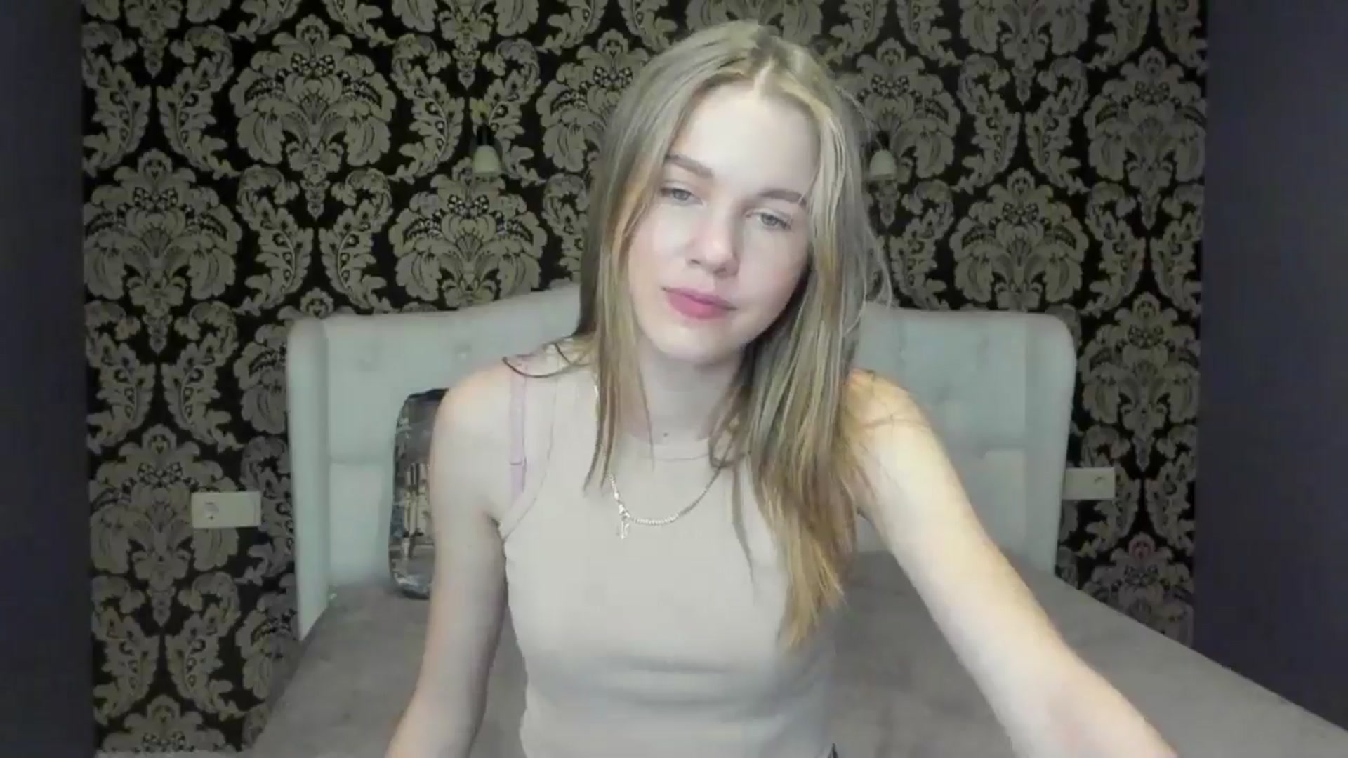 Gallery image thumbnail from Kate_Lewiss's myfreecams stream on, 05/19/2024, 08:24 image 18 of 20