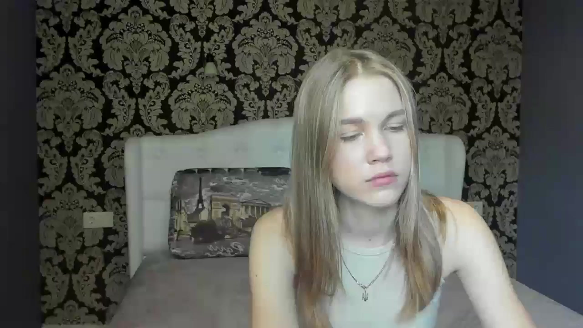 Gallery image thumbnail from Kate_Lewiss's myfreecams stream on, 05/19/2024, 09:37 image 17 of 20