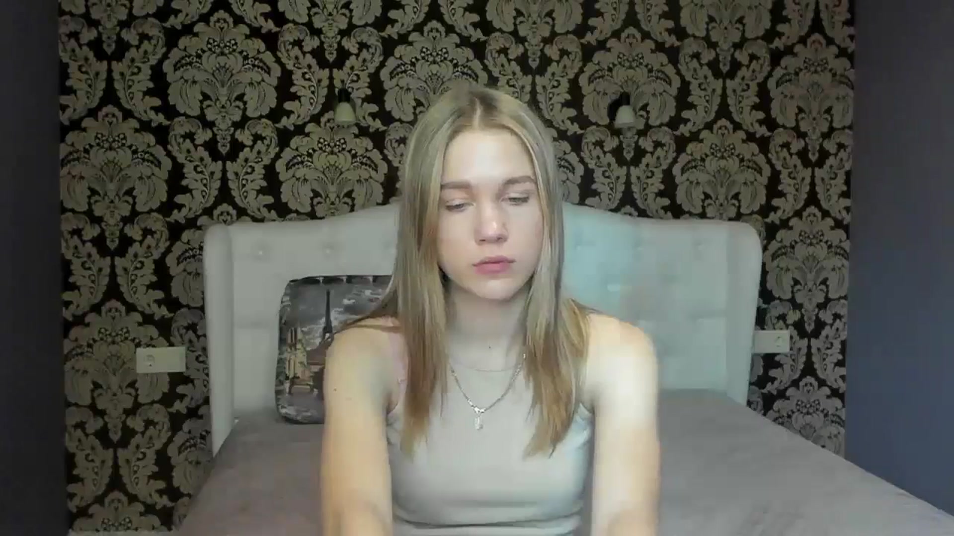 Gallery image thumbnail from Kate_Lewiss's myfreecams stream on, 05/19/2024, 09:37 image 13 of 20