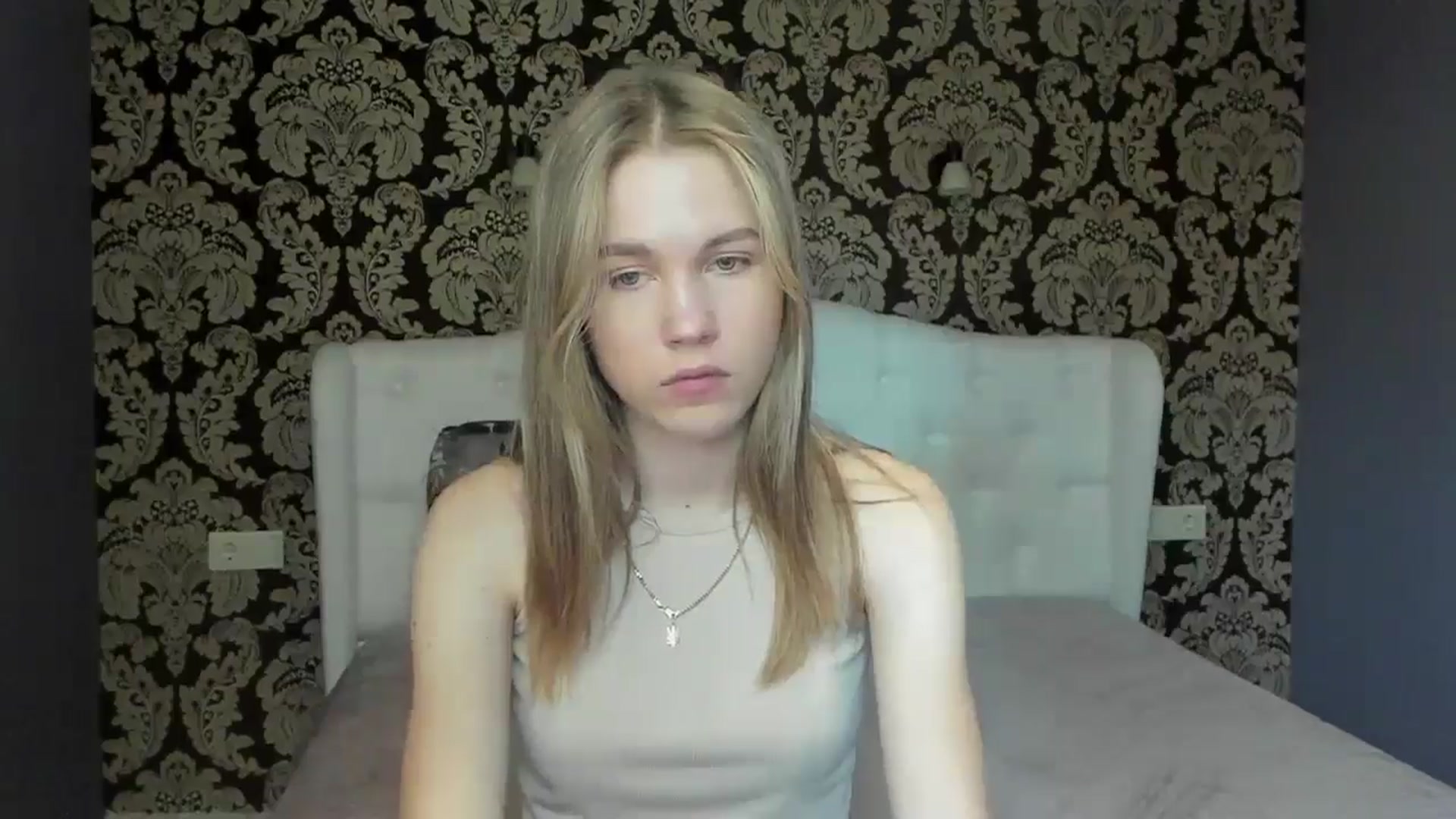 Gallery image thumbnail from Kate_Lewiss's myfreecams stream on, 05/19/2024, 09:37 image 5 of 20