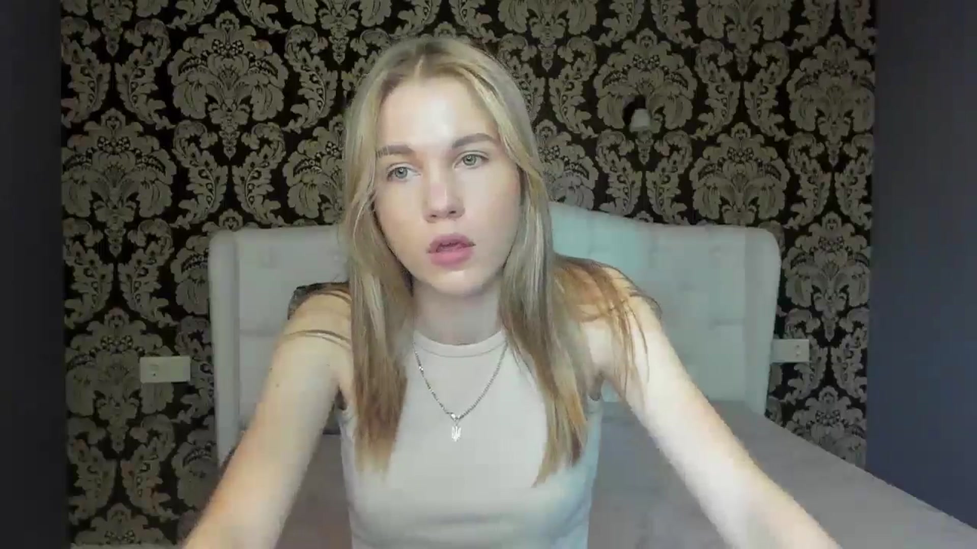 Gallery image thumbnail from Kate_Lewiss's myfreecams stream on, 05/19/2024, 09:37 image 3 of 20