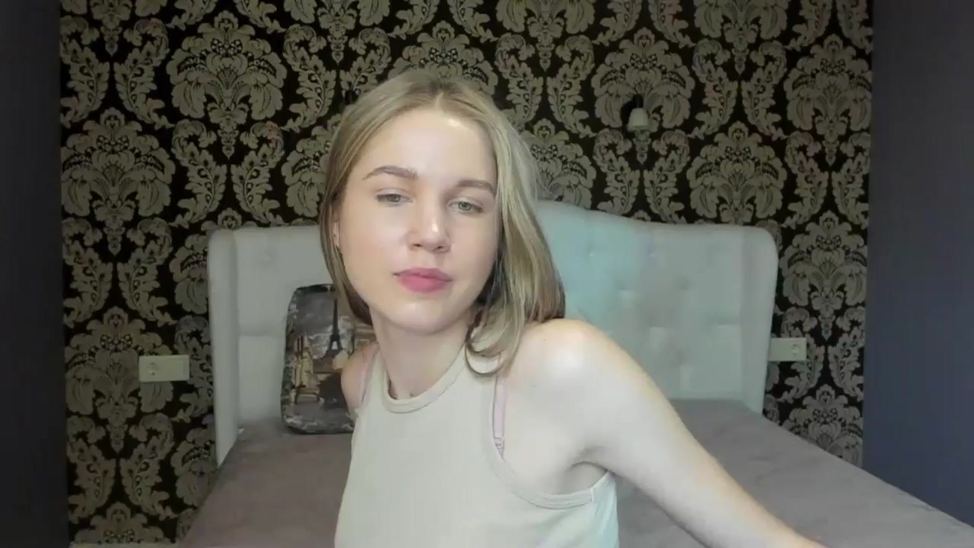 Gallery image thumbnail from Kate_Lewiss's myfreecams stream on, 05/19/2024, 10:17 image 11 of 20