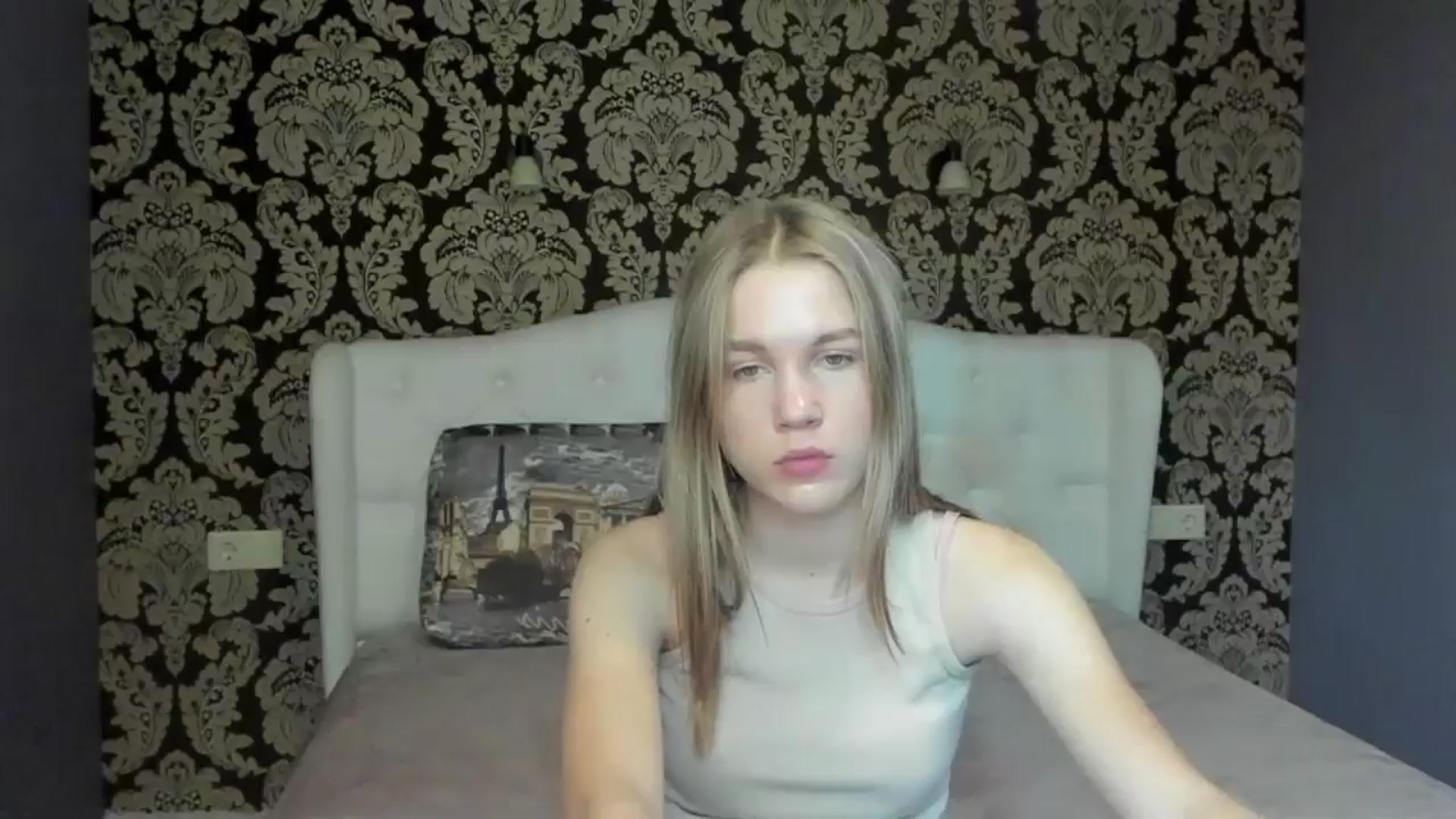 Gallery image thumbnail from Kate_Lewiss's myfreecams stream on, 05/19/2024, 10:17 image 5 of 20