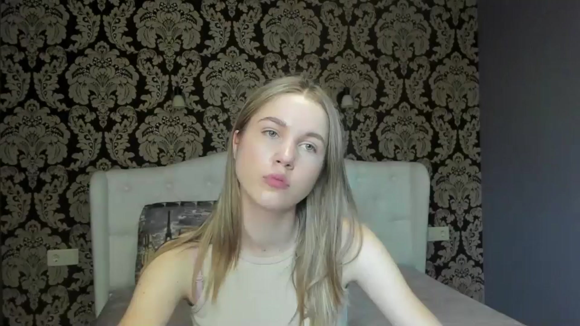 Gallery image thumbnail from Kate_Lewiss's myfreecams stream on, 05/19/2024, 10:17 image 20 of 20