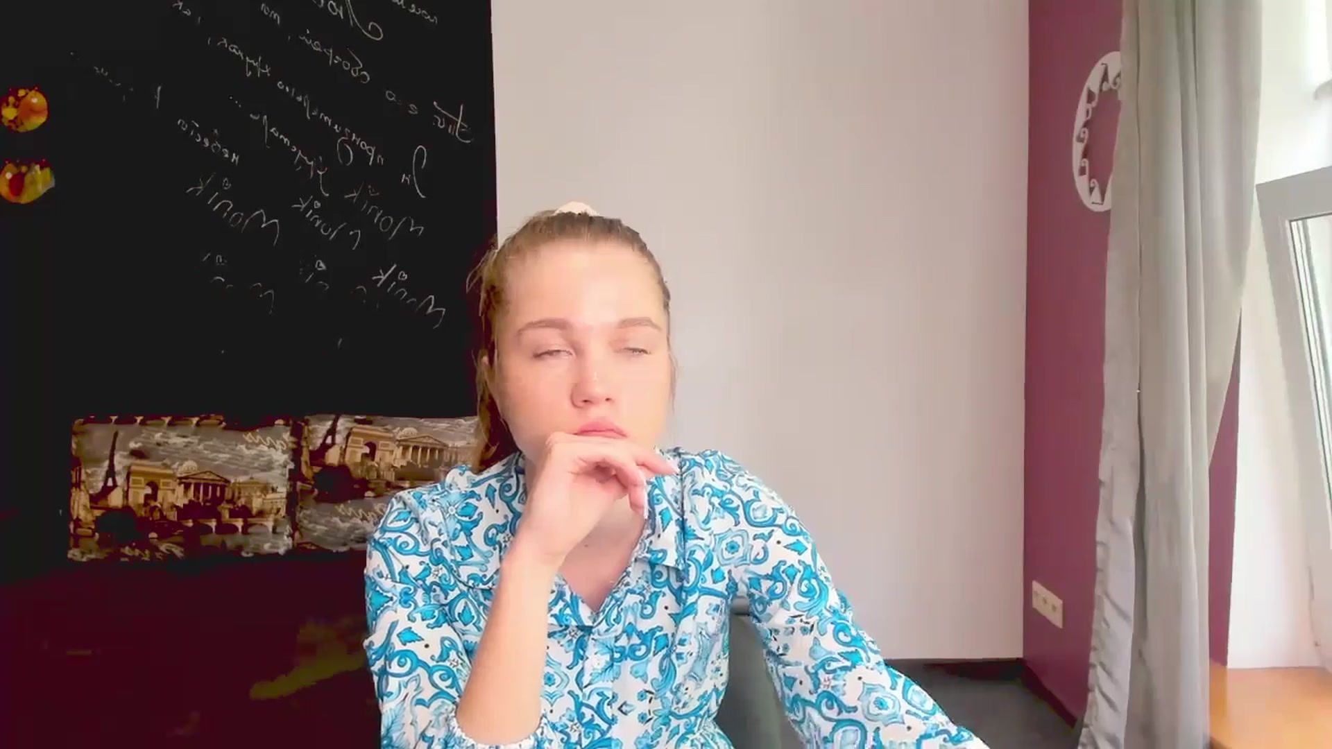 Gallery image thumbnail from Kate_Lewiss's myfreecams stream on, 05/21/2024, 11:03 image 19 of 20