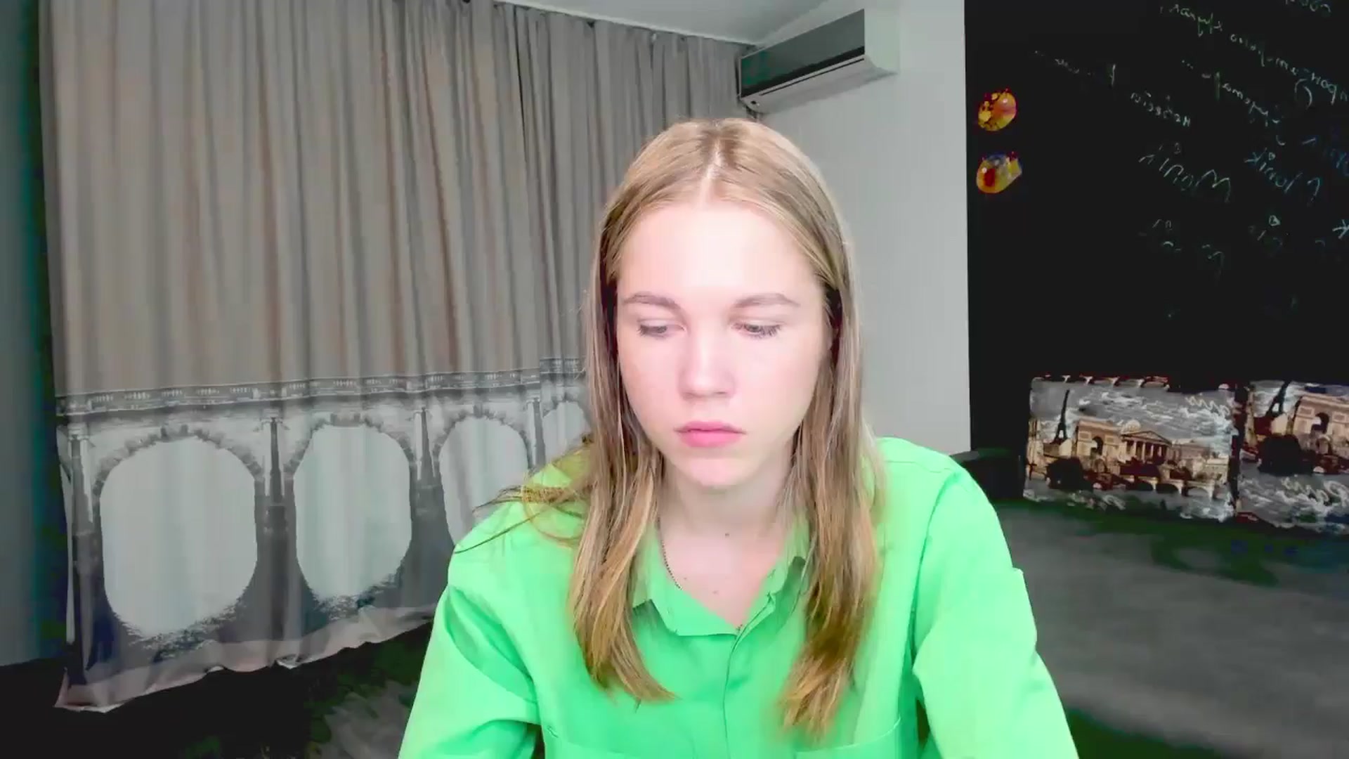 Gallery image thumbnail from Kate_Lewiss's myfreecams stream on, 05/22/2024, 11:02 image 17 of 20
