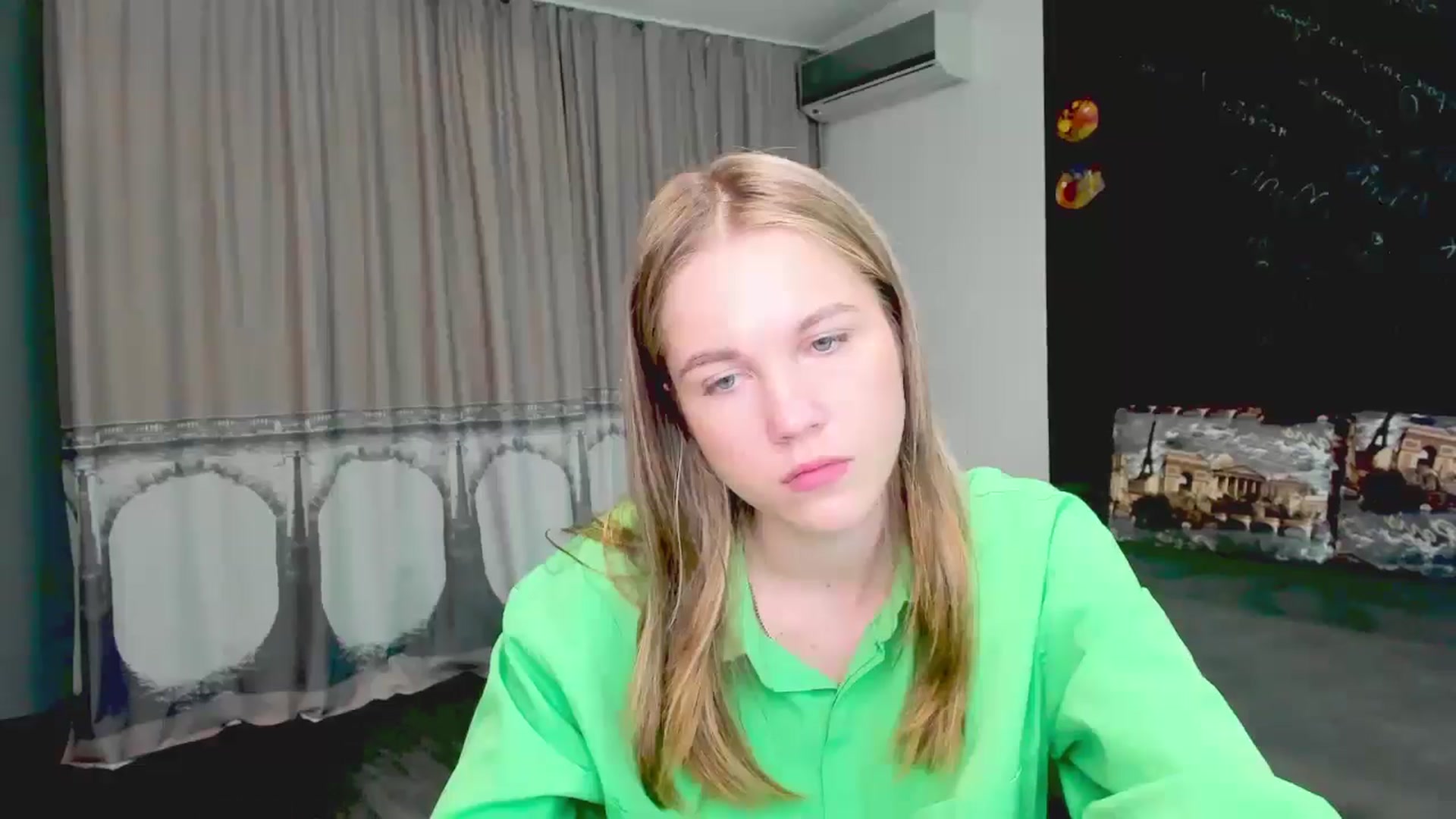 Gallery image thumbnail from Kate_Lewiss's myfreecams stream on, 05/22/2024, 11:02 image 15 of 20