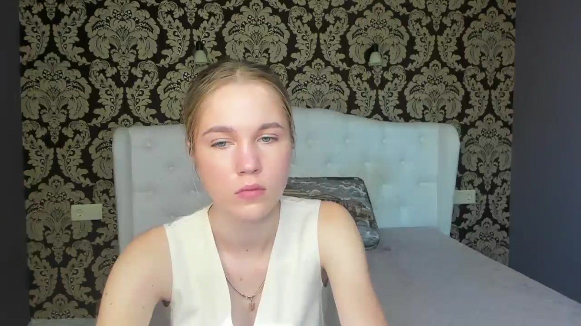 Gallery image thumbnail from Kate_Lewiss's myfreecams stream on, 05/23/2024, 07:20 image 8 of 20