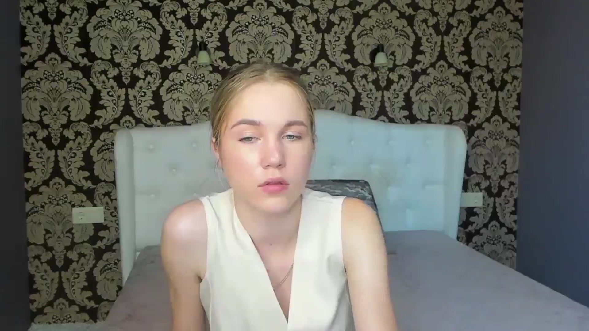 Gallery image thumbnail from Kate_Lewiss's myfreecams stream on, 05/23/2024, 07:20 image 13 of 20